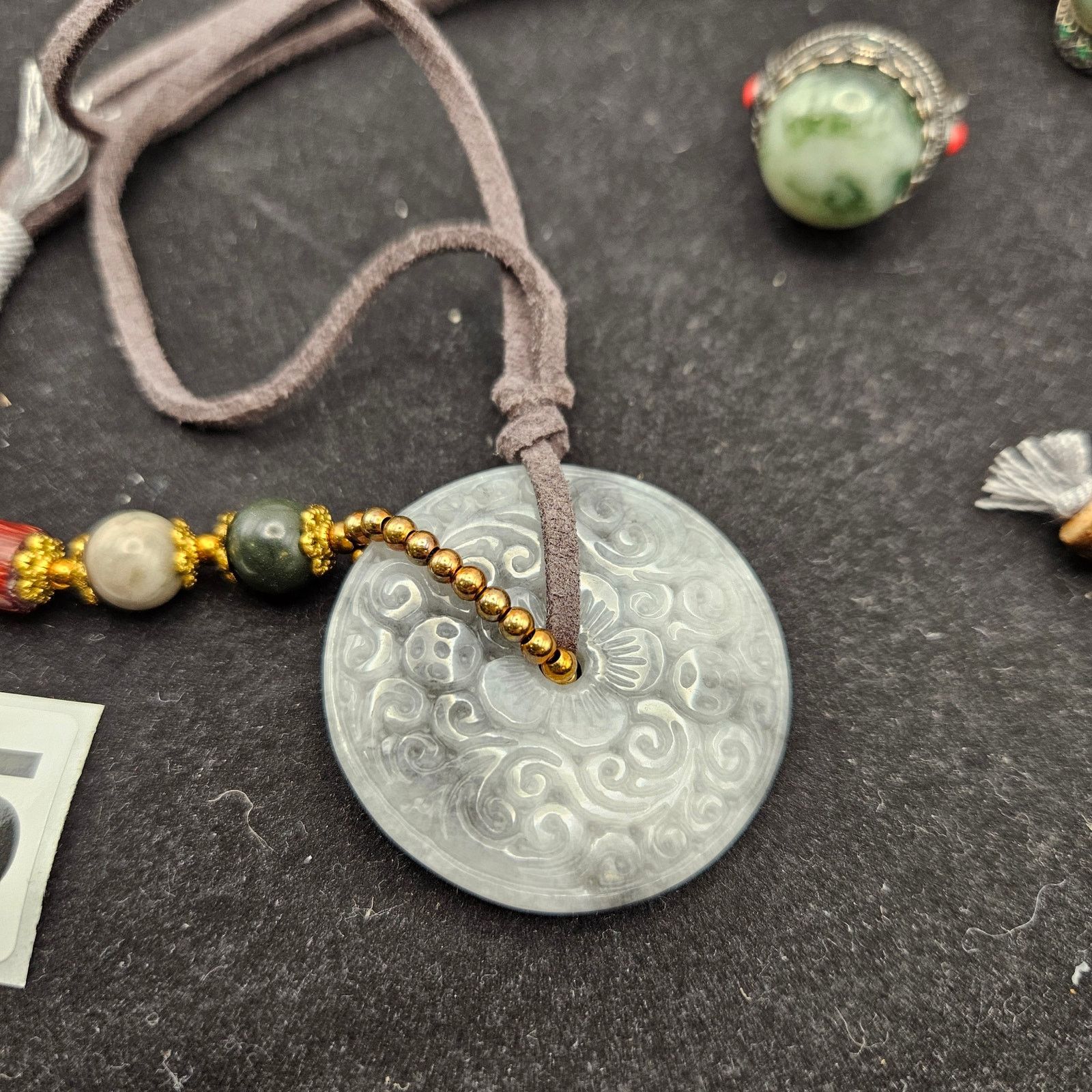 Other CHINESE CARVED WHITE JADE DISC PENDANT NECKLACE JADE RING Size ONE SIZE - 2 Thumbnail