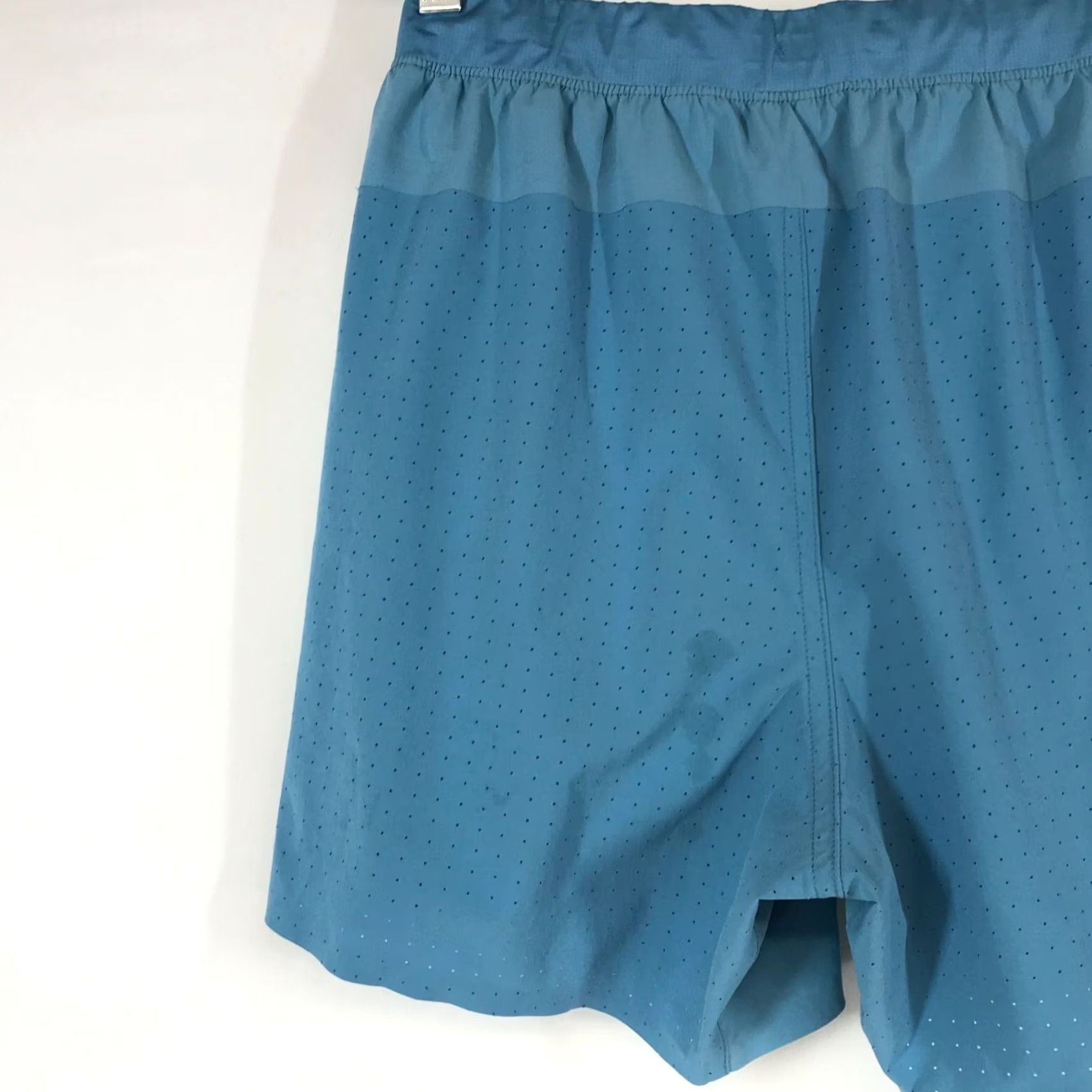 tentree VINTAGE? 10 TREE MEN'S S SMALL BLUE POLYESTER BLEND RUNNING SHORTS Size US 29 - 7 Thumbnail