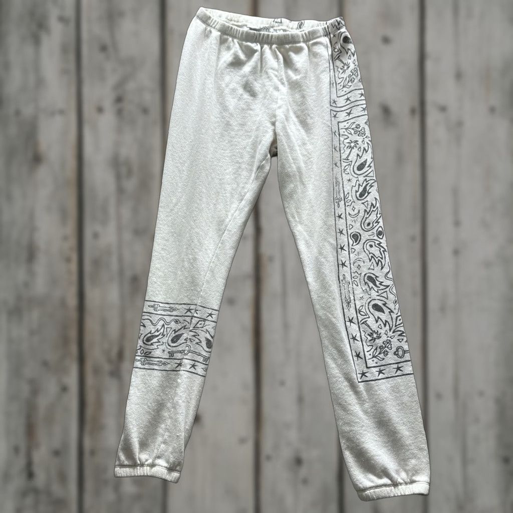 Wildfox Wildfox Pants Womens Small White Paisley Bandana Jogger Sweatpants Cuffed Lounge Size 28" / US 6 / IT 42 - 1 Thumbnail