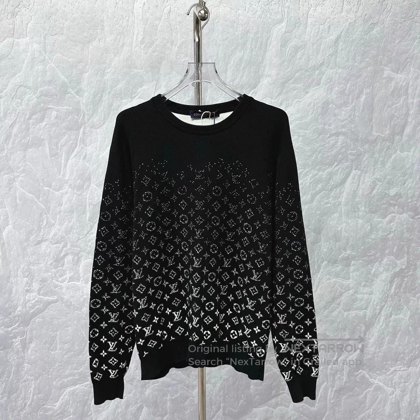 Louis Vuitton louis vuitton gradient knit sweater xs. Size XS / US 0-2 / IT 36-38 - 1 Thumbnail