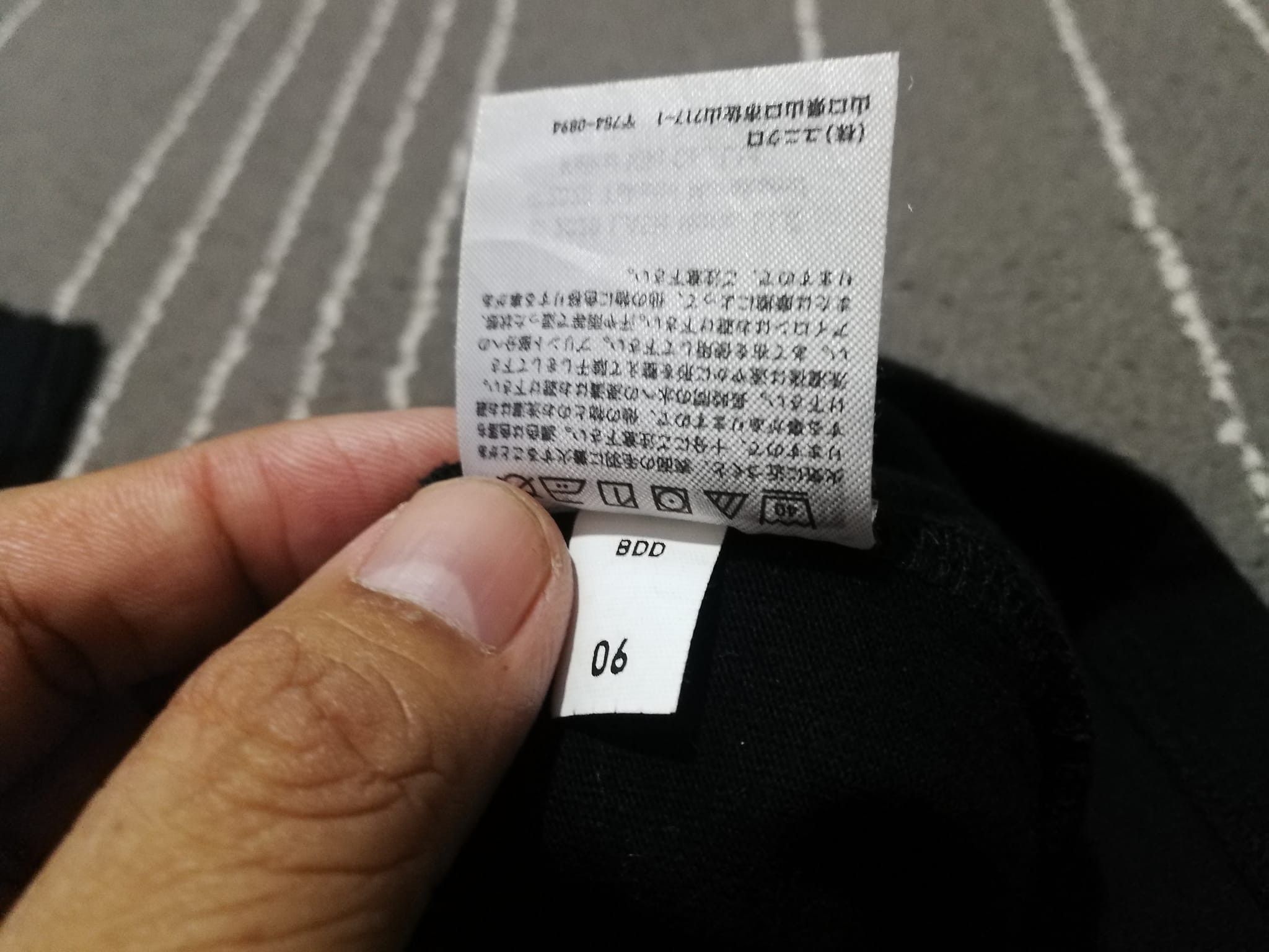 Uniqlo BILLIE EILISH by Takashi Murakami laddies XL 2020 Size L / US 10 / IT 46 - 4 Thumbnail