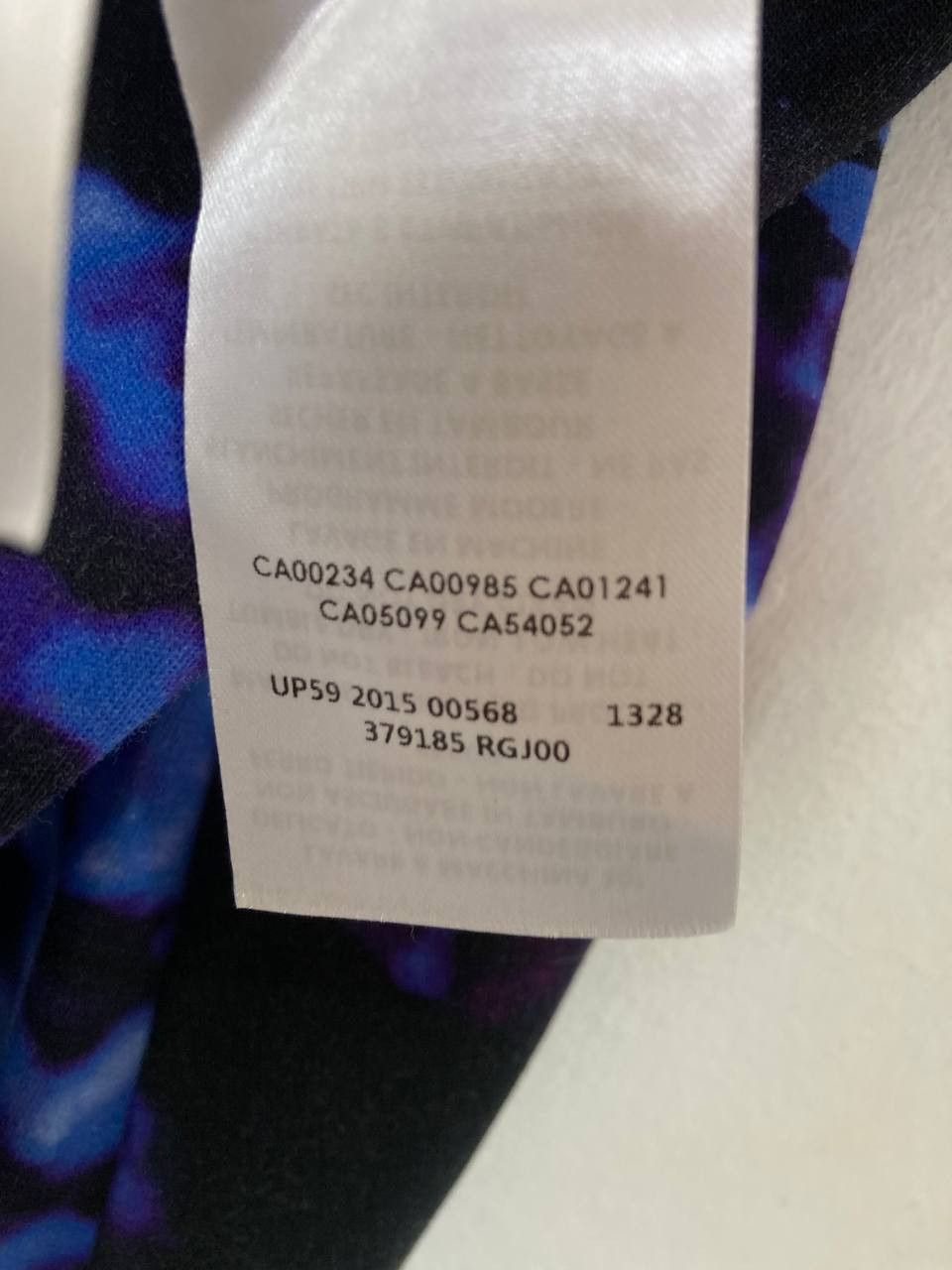 McQ Alexander McQueen McQ Alexander Mcqueen 2015 Floral Bodycon Midi Dress Size M / US 6-8 / IT 42-44 - 11 Thumbnail