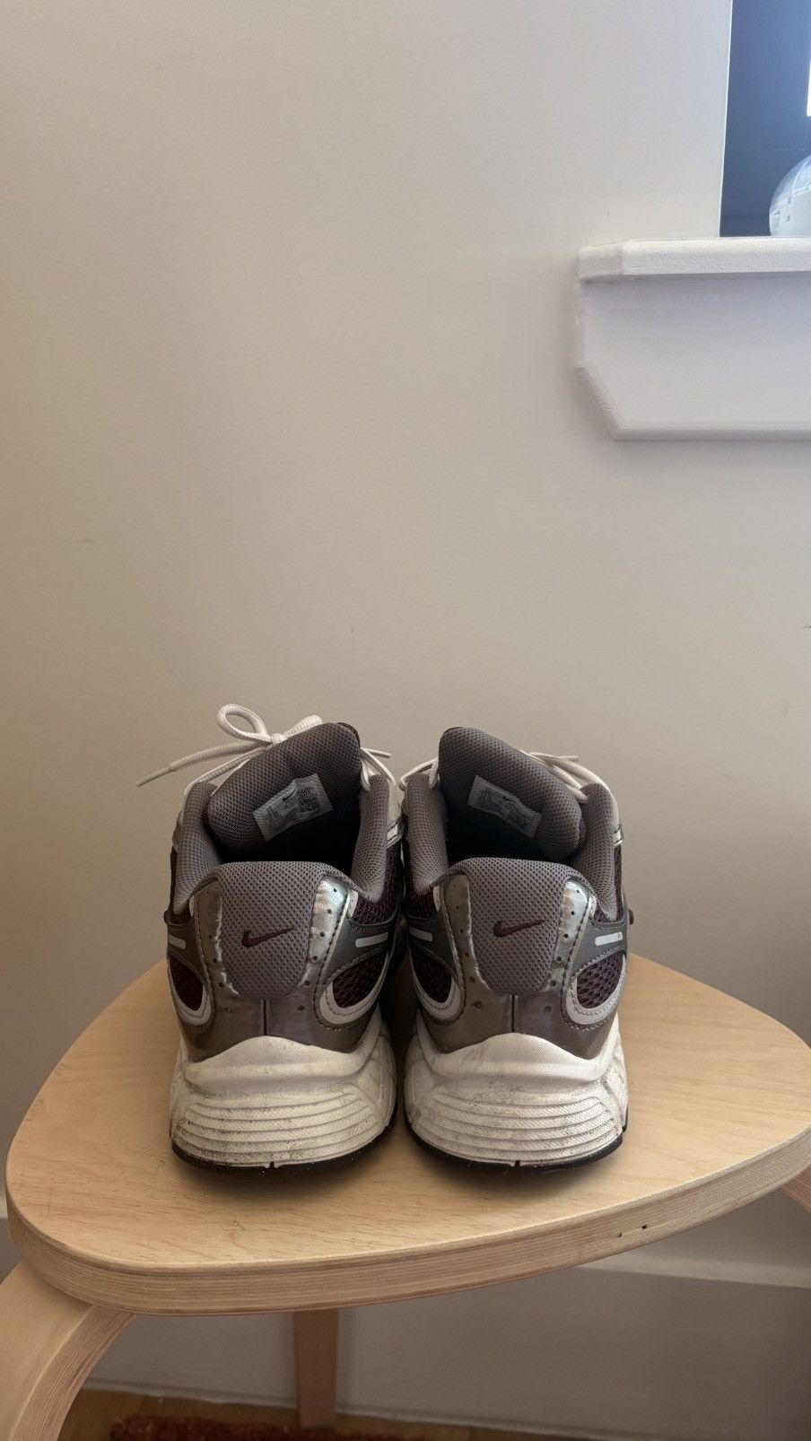 Nike Nike V5 RNR Size US 10 / EU 43 - 3 Thumbnail