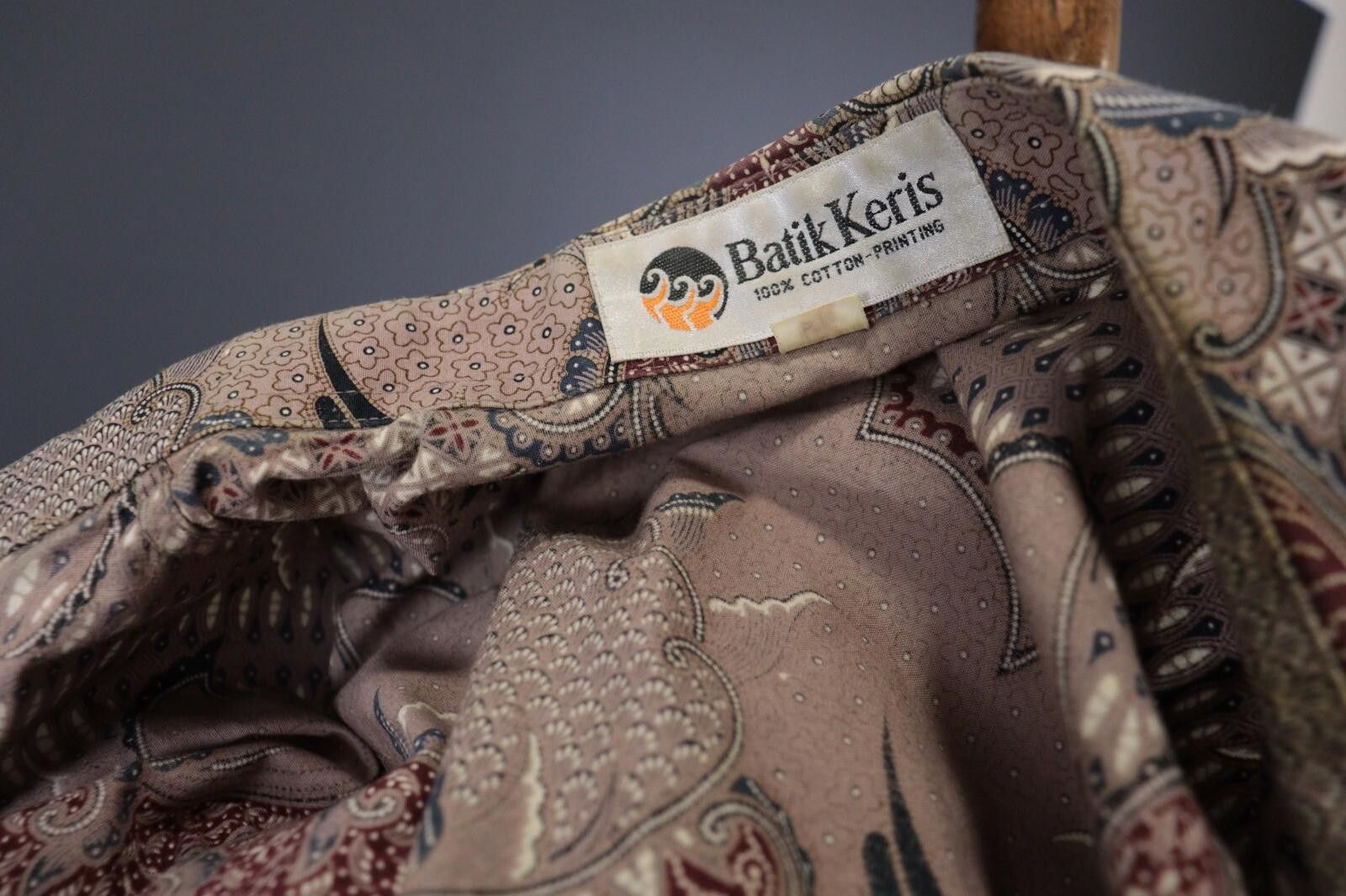 Designer Batik Keris Multicolour Luxury Pattern Down Shirt Size 38 15 Size US M / EU 48-50 / 2 - 10 Thumbnail