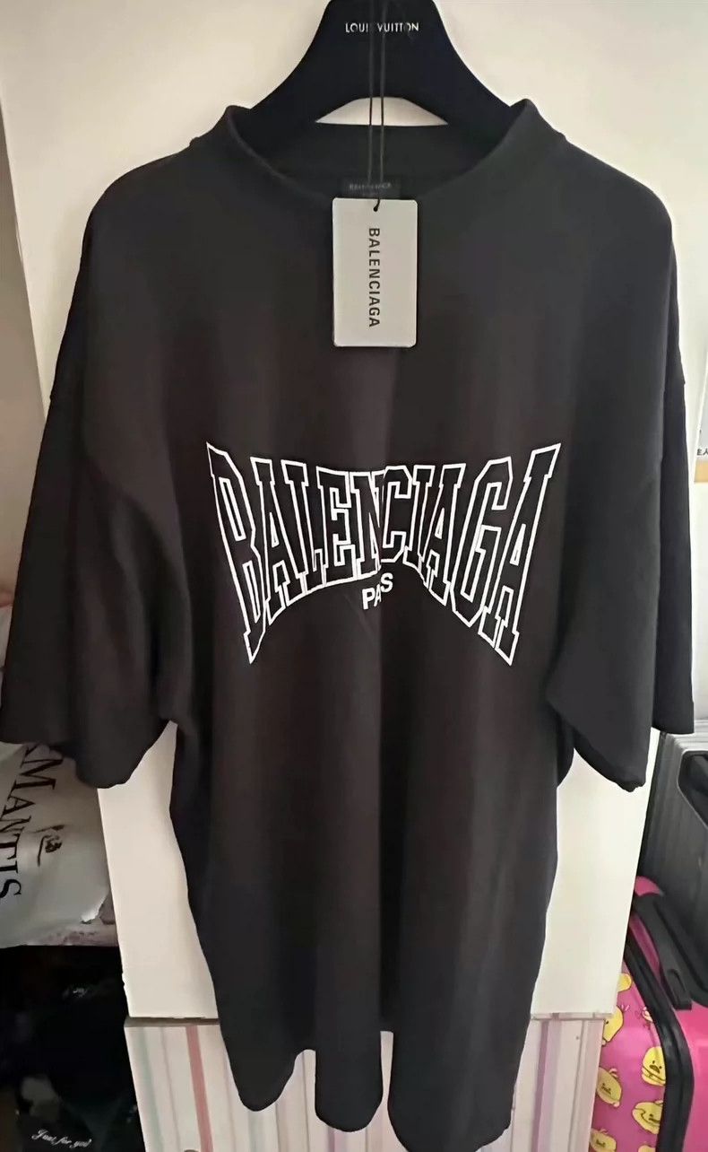 Balenciaga Balenciaga Black Distressed Oversized T-shirt Size US XS / EU 42 / 0 - 1 Thumbnail