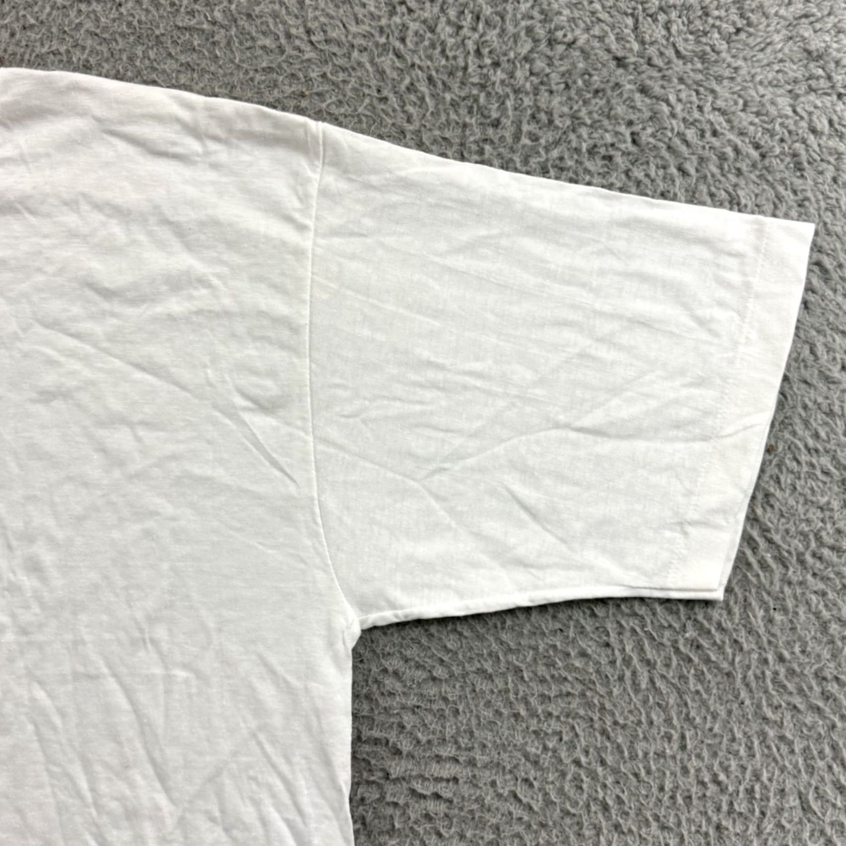 Vintage VINTAGE Oneita Shirt Mens XL White 90s NWT Trans Antarctica Expedition Animals Outdoor Angel Logo Graphic Print Size US XL / EU 56 / 4 - 5 Thumbnail