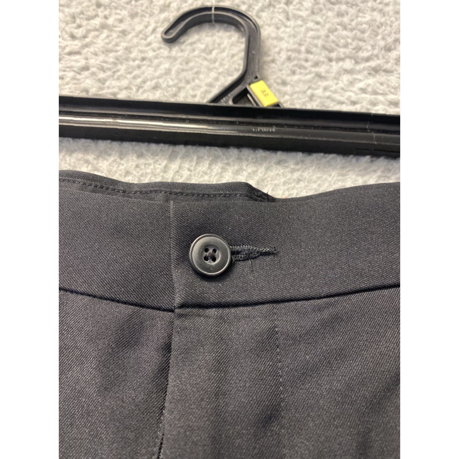 PGA Tour PGA TOUR Shorts Bermuda Mens 36 Black Casual Outdoor Lightweight Pockets Logo 86-74 Regular Size US 36 / EU 52 - 4 Thumbnail