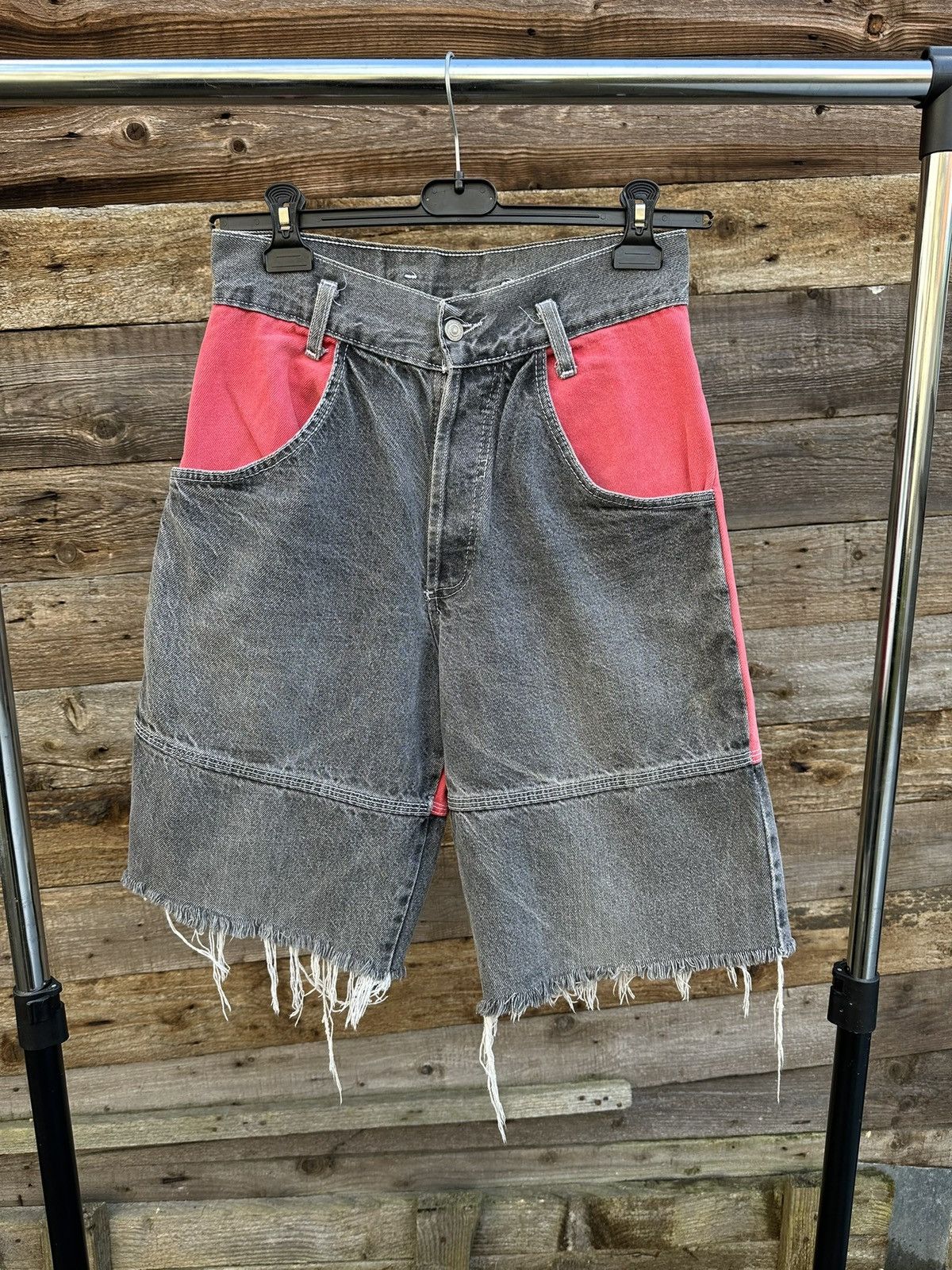 Japanese Brand Vintage Distressed Avant Garde Shorts Size US 28 / EU 44 - 1 Thumbnail