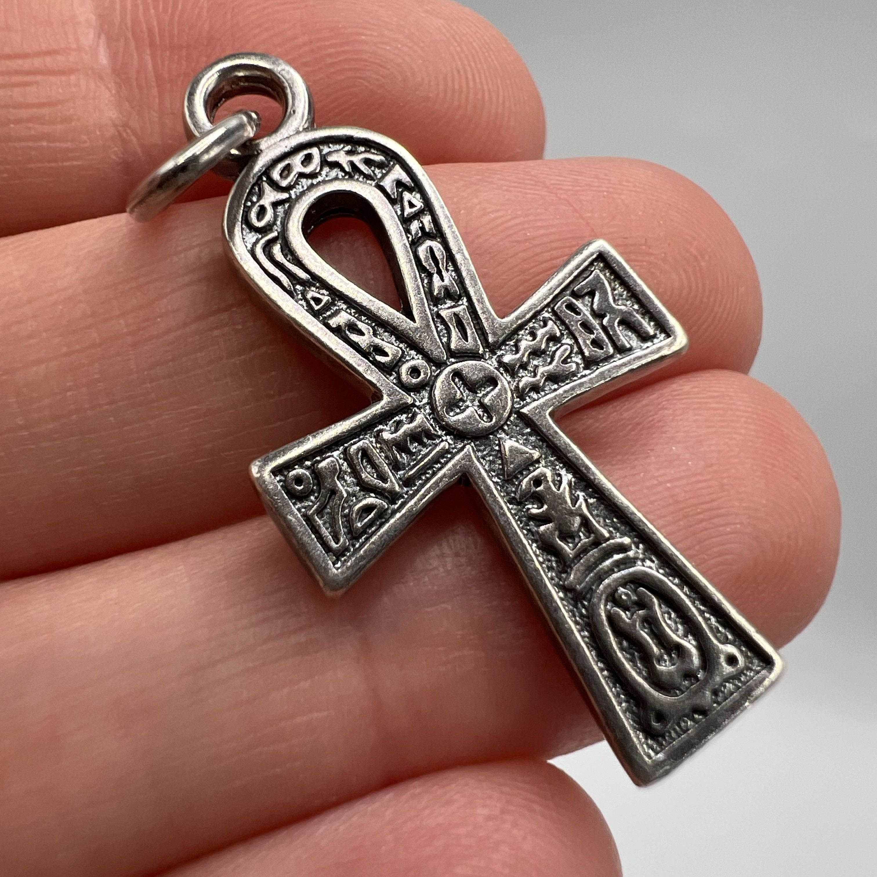 Sterling Silver Vintage Cross Pendant Icon Sterling Silver 925 Jewelry 6g Size ONE SIZE - 1 Thumbnail