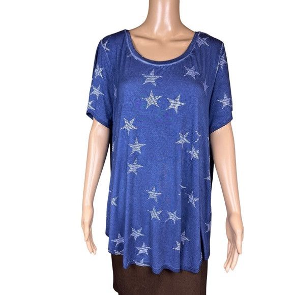 Other NWT New Cable & Gauge Viscose Blue Star Top T-Shirt Size 1X Size XL / US 12-14 / IT 48-50 - 1 Thumbnail
