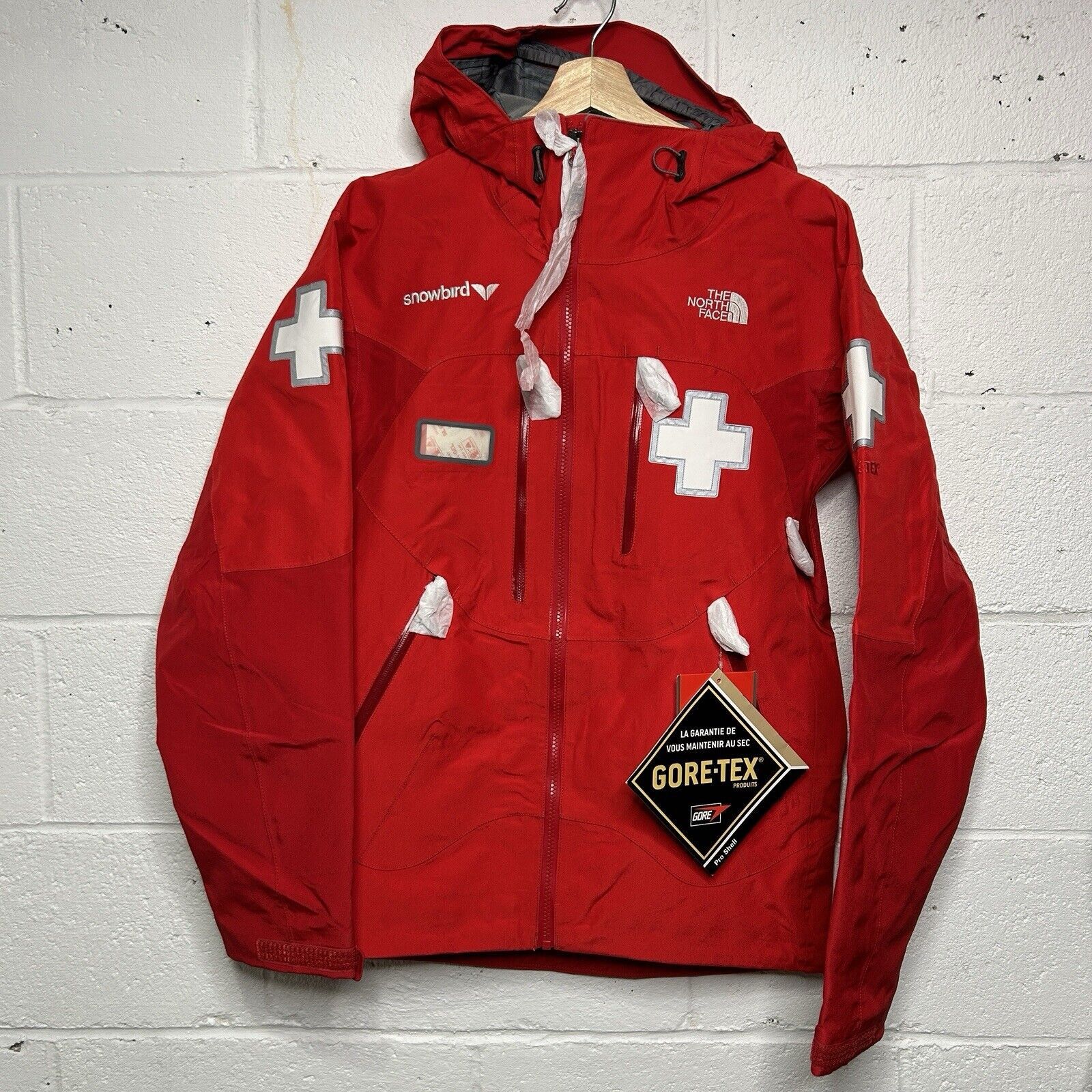 The North Face North Face TNF “Powder Patrol” Red Cross Light Gore-Tex 2024 Size US S / EU 44-46 / 1 - 1 Thumbnail