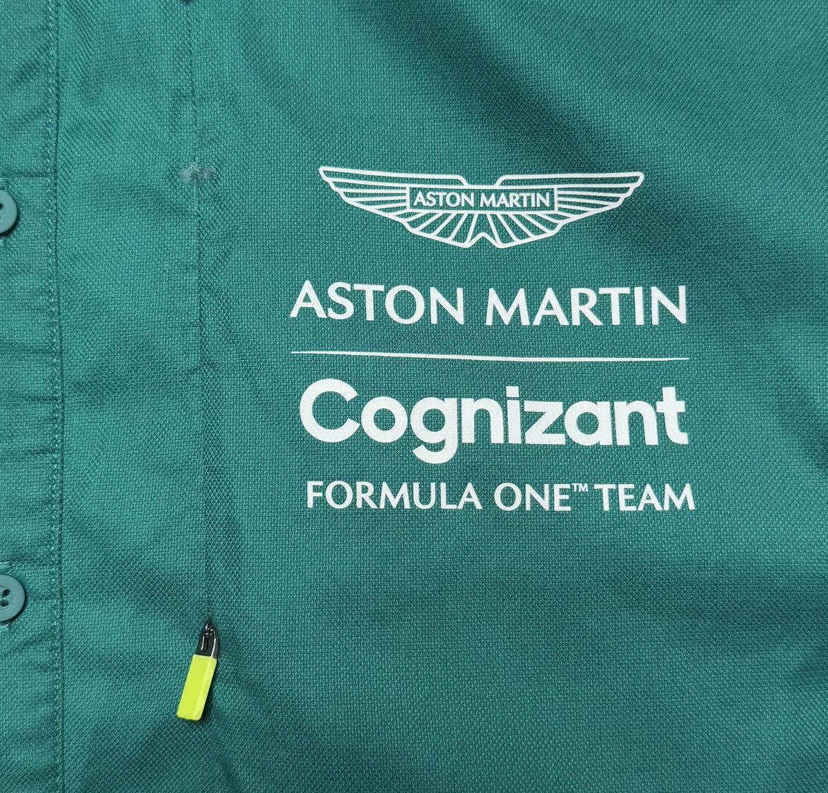Formula 1 Aston Martin Cognizant F1 Racing Team 2023 Button Up Shirt Size US L / EU 52-54 / 3 - 8 Thumbnail