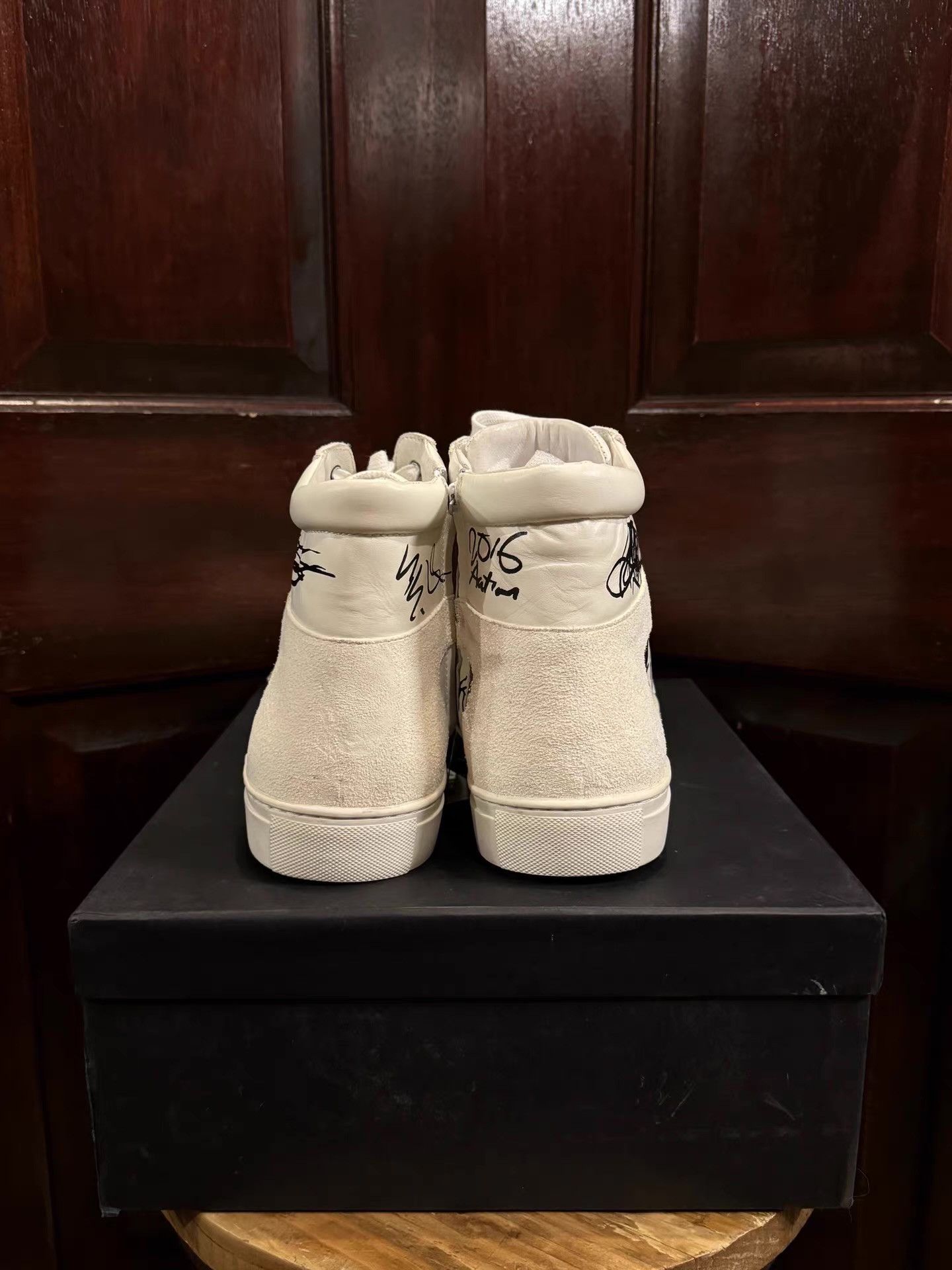 Yohji Yamamoto Yohji Yamamoto pour Homme white low‑top sneakers Ｑ25 Size US 11 / EU 44 - 2 Thumbnail