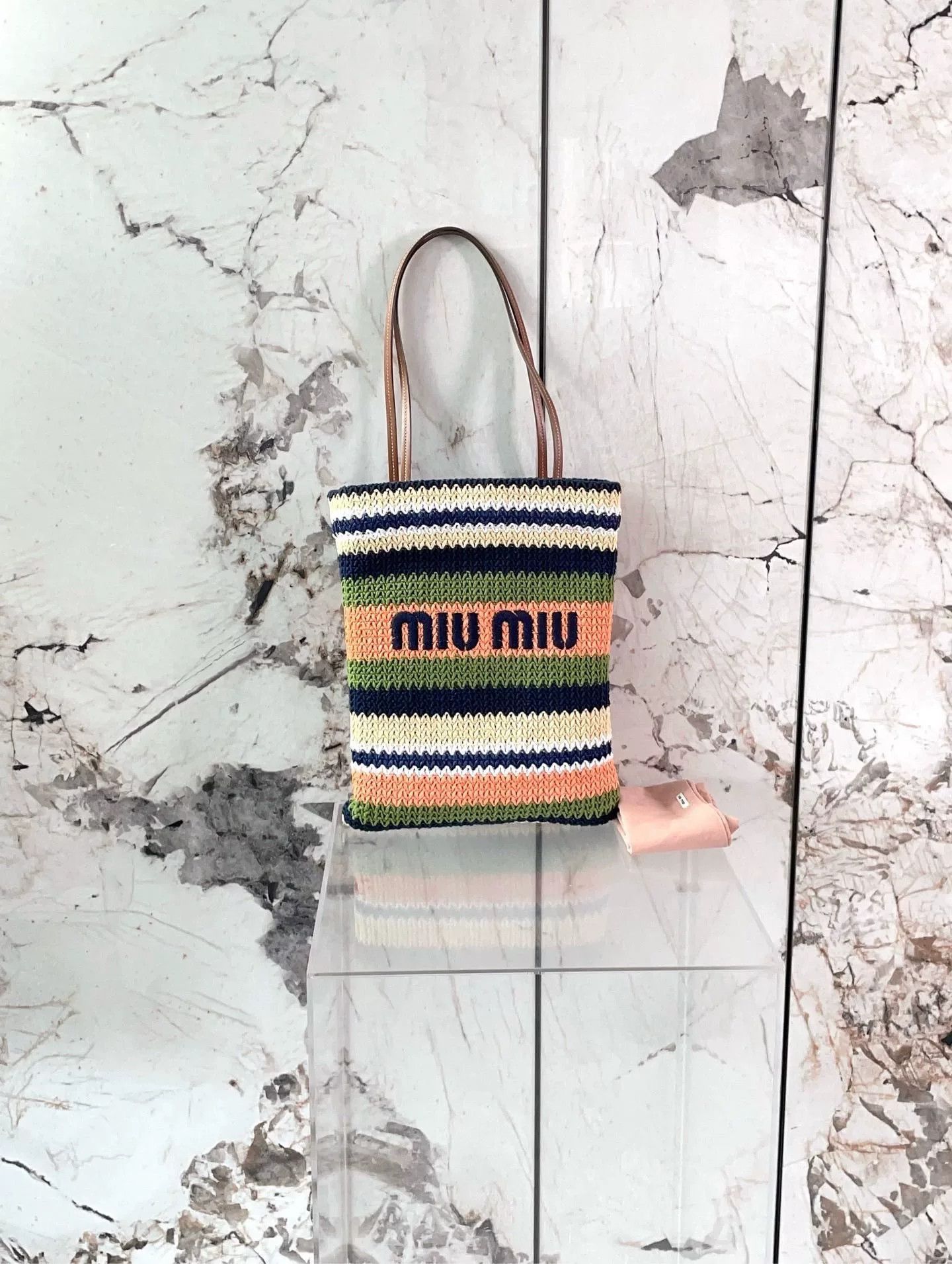 Miu Miu Pre-loved Bag Very good condition Size ONE SIZE - 1 Thumbnail