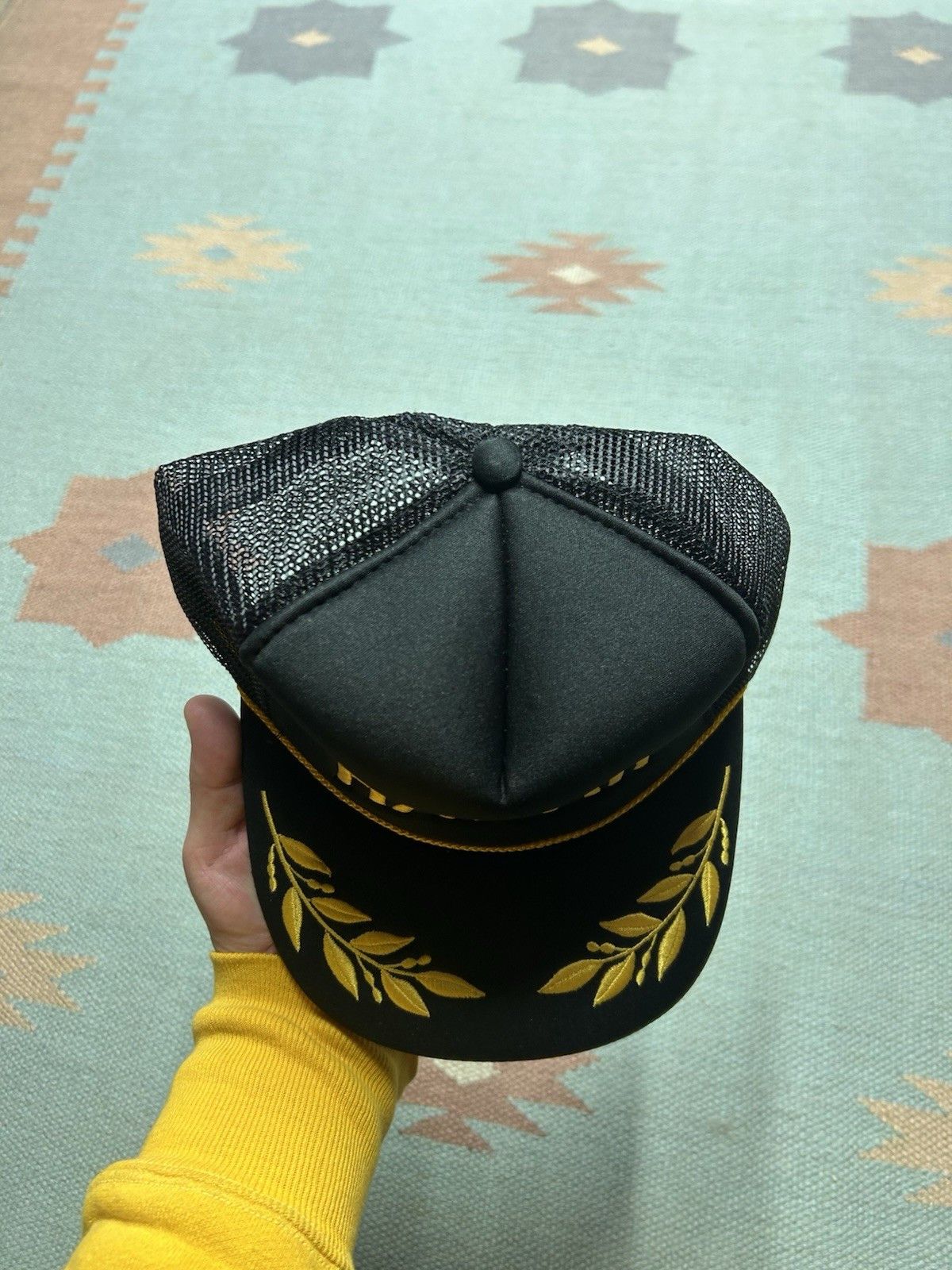 Vintage Vtg trucker hat Hawaii island gold leaf embroidered snapback Size ONE SIZE - 3 Thumbnail