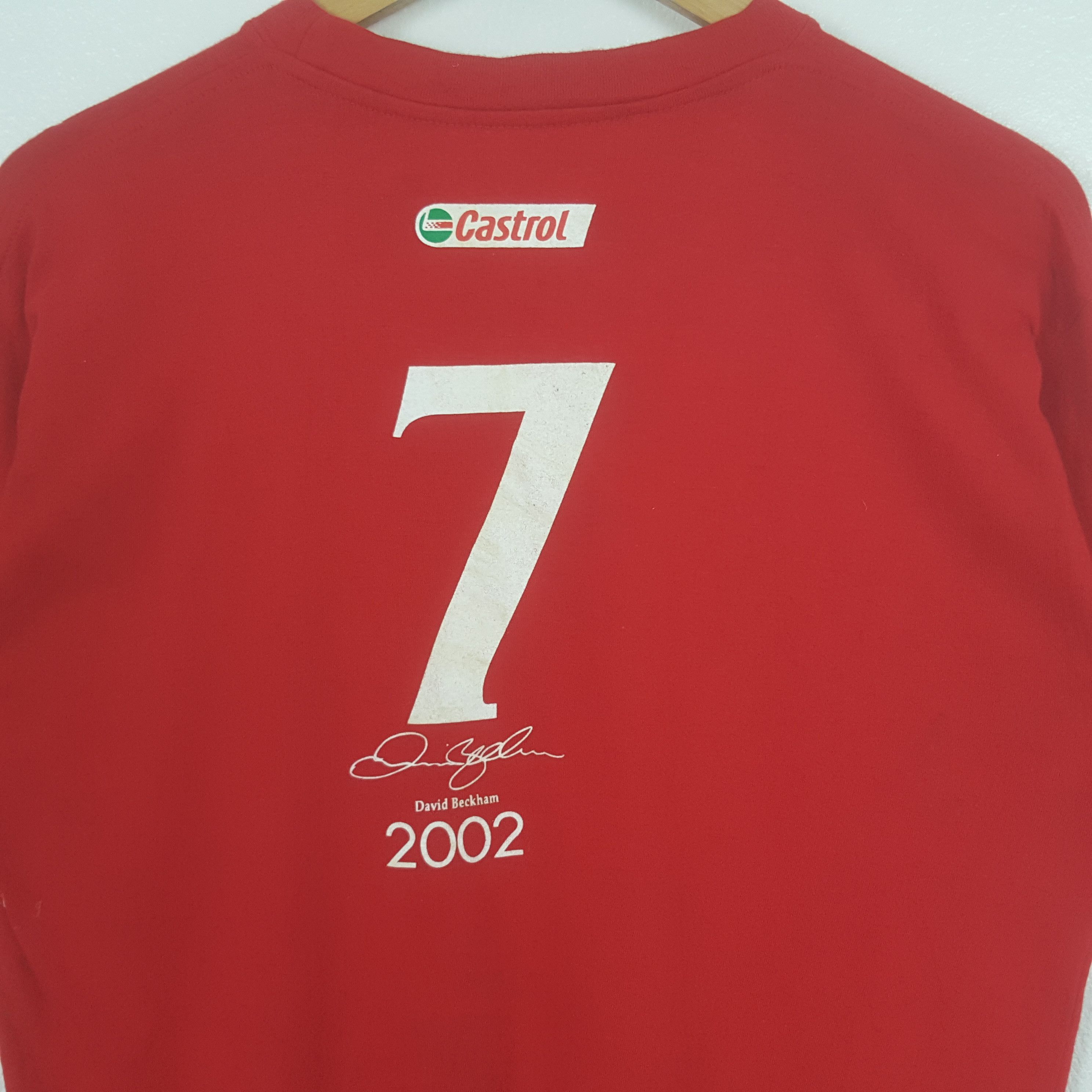 Other Vintage David Beckham Castrol Soccer Player Tshirt C312N31 Size US M / EU 48-50 / 2 - 4 Thumbnail
