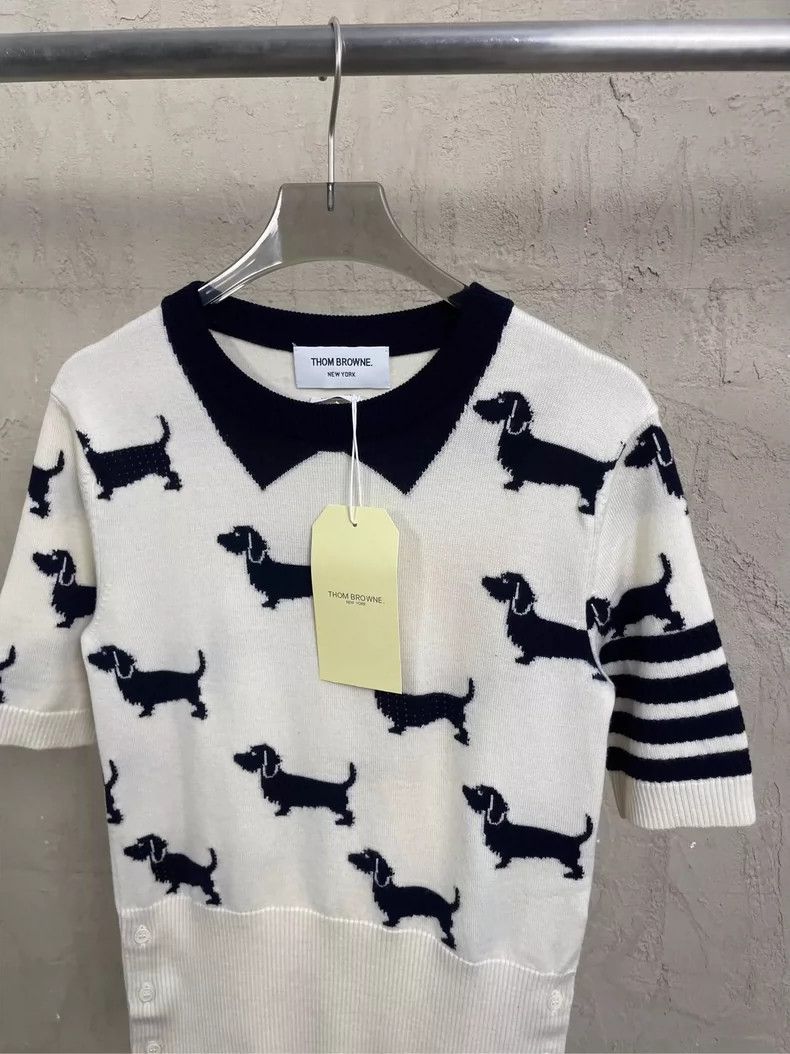 Thom Browne Thom Browne Four stripes of woolen short sleeves with a do Size XS / US 0-2 / IT 36-38 - 4 Thumbnail