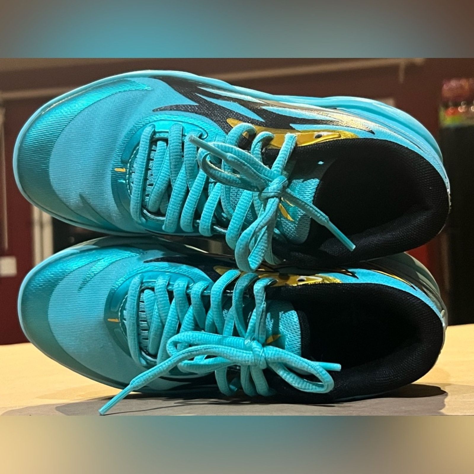 Puma PUMA MB.02 JR Mid Honeycomb (kids) size 5 Elektro Aqua Teal Size US 5 / EU 37 - 6 Thumbnail