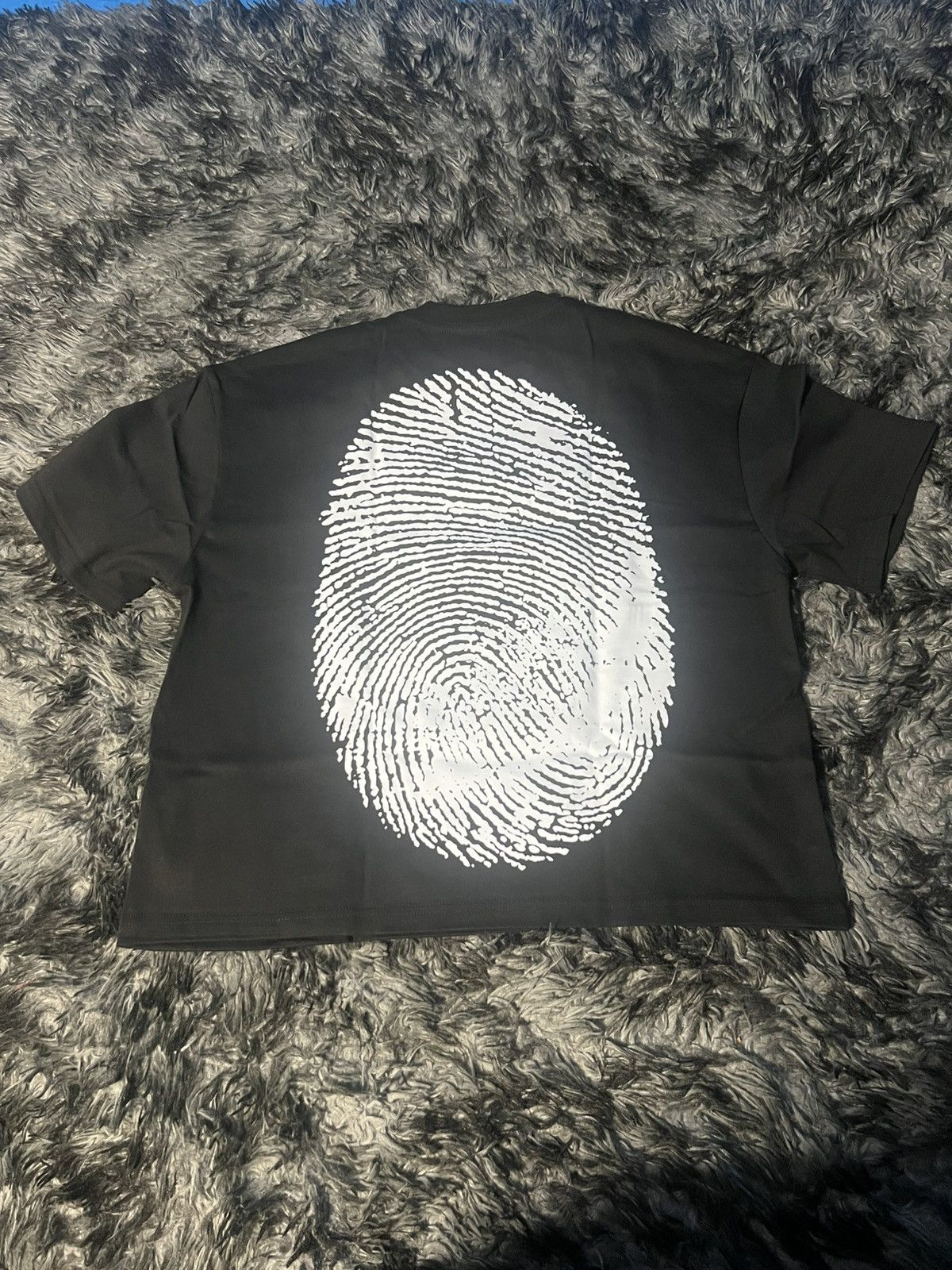 Other Diverse Thumbprint Tee Size US L / EU 52-54 / 3 - 2 Thumbnail