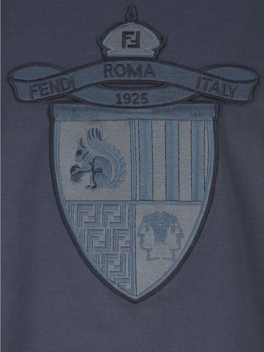 Fendi Fendi crest embroidered crewneck tshirt Size US L / EU 52-54 / 3 - 2 Thumbnail