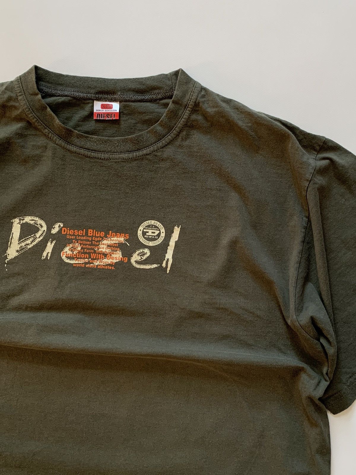 Diesel × Vintage Vintage Diesel t-shirt size XL Size US XL / EU 56 / 4 - 3 Thumbnail