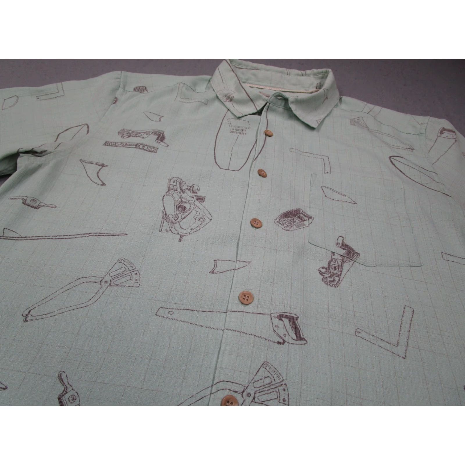 Quiksilver Quiksilver Waterman Shirt Mens M Blue Comfort Fit Button Up Short Sleeve Surfboards Hawaiian Beach Bohemian California Tropical 2010s Mens Size US M / EU 48-50 / 2 - 2 Thumbnail