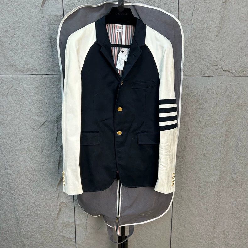 Thom Browne Thom Browne size2 Black striped suit jacket Size 38S - 1 Thumbnail