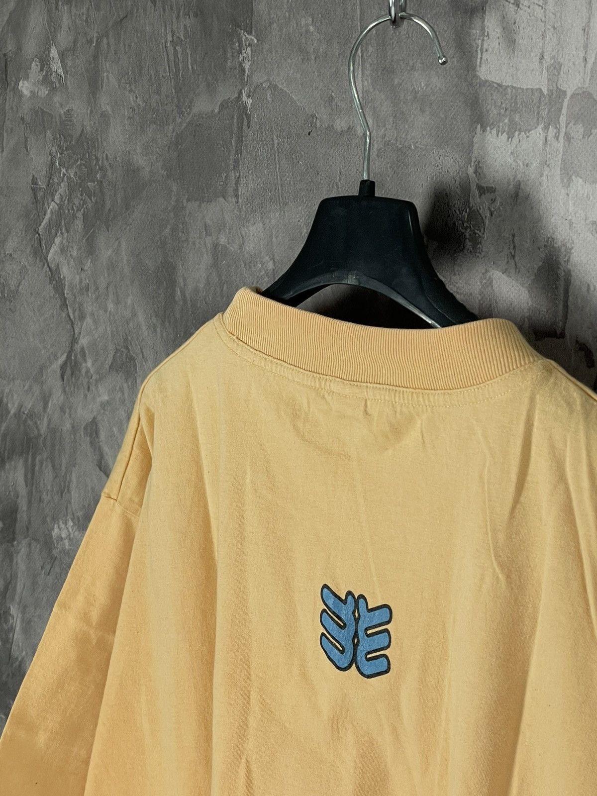 Vintage Vintage 90s Groovy “On The Ramp” Vintage Logo t-shirt Size US XL / EU 56 / 4 - 10 Thumbnail