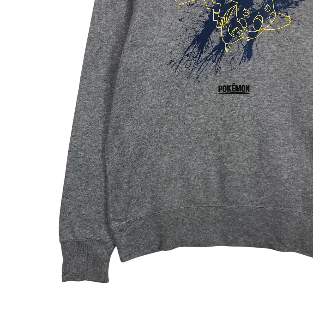 Japanese Brand UNIQLO UT Pokémon x Meguru Yamaguchi Oversized Pikachu Art Size US M / EU 48-50 / 2 - 5 Thumbnail