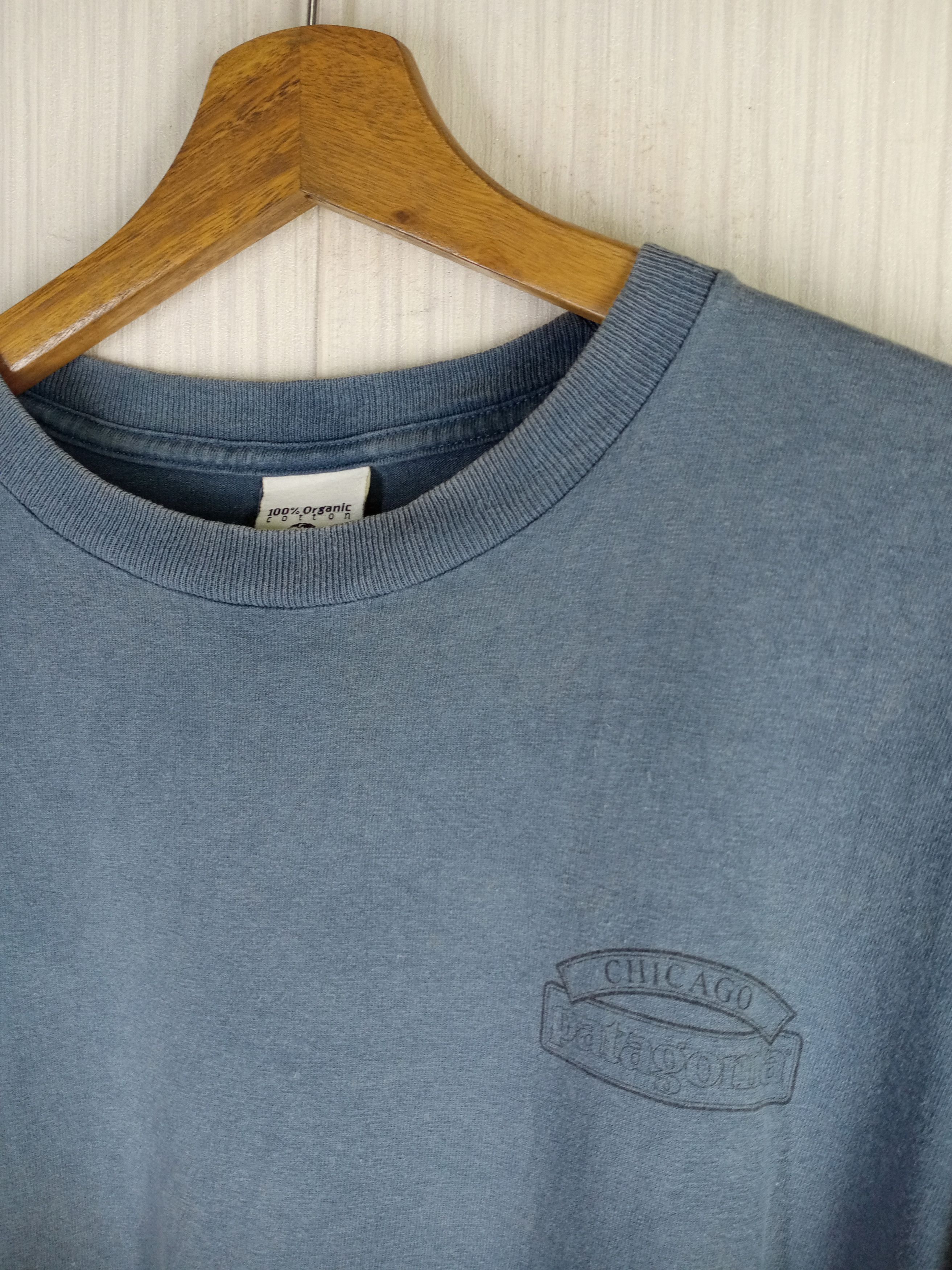 Patagonia Rare Vintage 90s Patagonia Chicago Tshirt Size US L / EU 52-54 / 3 - 4 Thumbnail