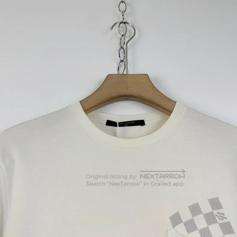Louis Vuitton Louis Vuitton White chest pocket checkerboard logo short s Size US XS / EU 42 / 0 - 3 Thumbnail