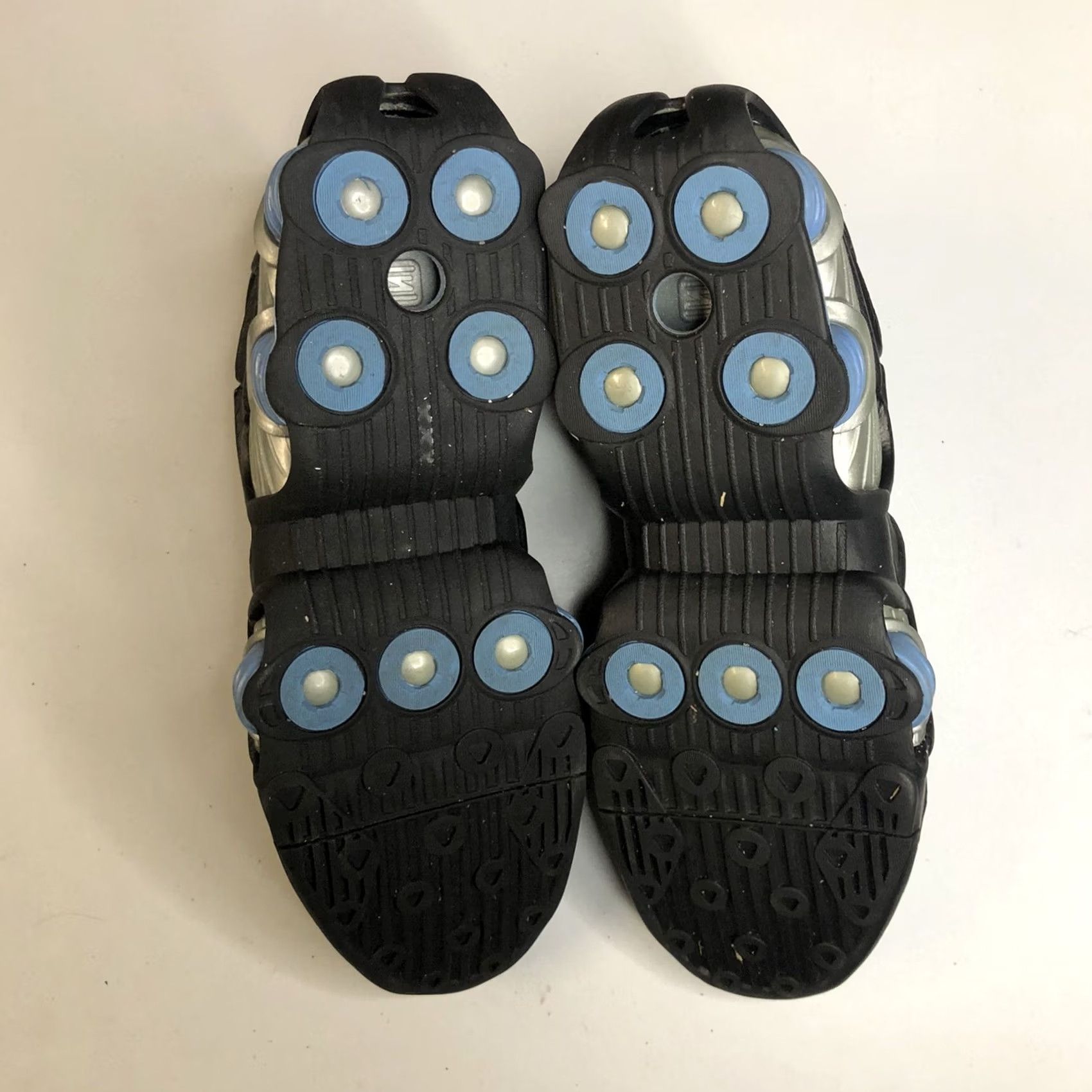 Nike VINTAGE Nike Shox XT Zipper Sneakers Men 13 Black Silver 2001 173327 041 Size US 13 / EU 46 - 6 Thumbnail