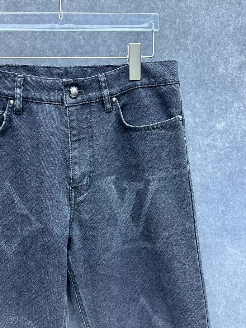 Louis Vuitton Louis Vuitton Louis Vuitton Black Gradient Logo Denim Pant Size US 30 / EU 46 - 5 Thumbnail