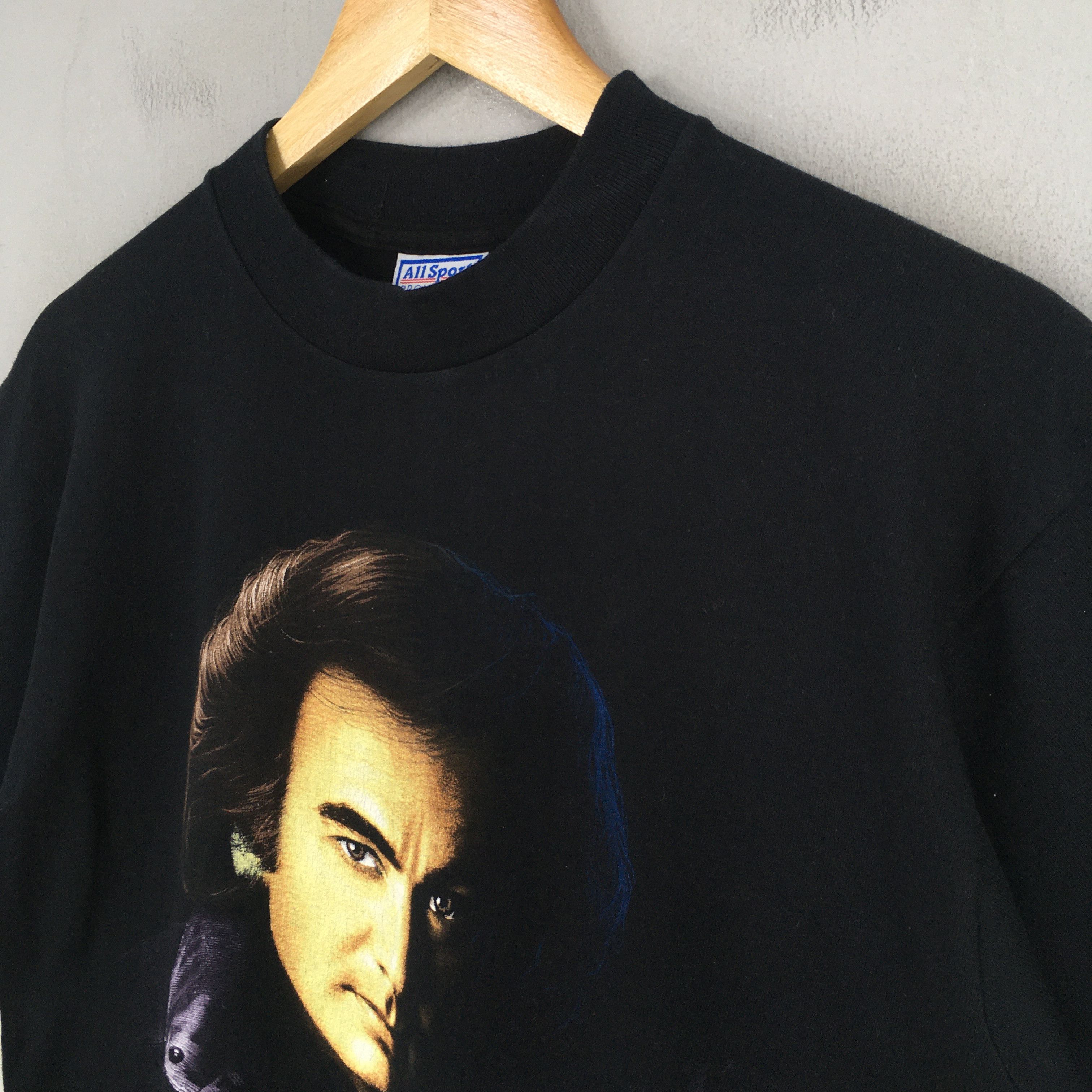 Band Tees Vintage 90's Neil Diamond Classics Rock Black Tshirt Large Size US L / EU 52-54 / 3 - 3 Thumbnail