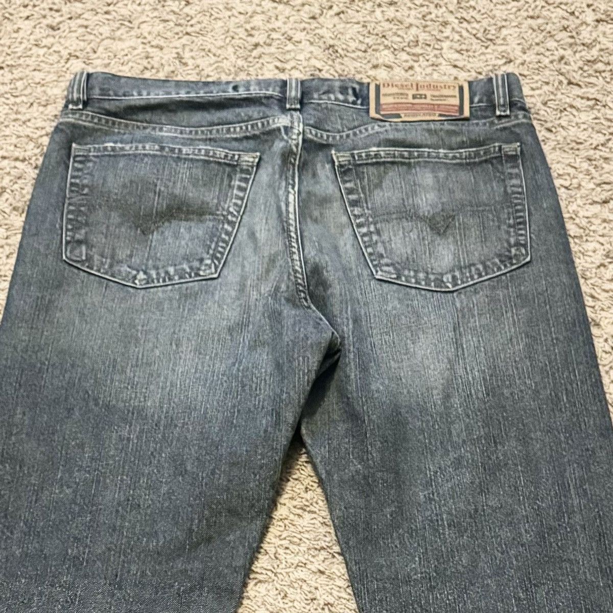 Designer MADE IN ITALY DESIGNER DIESEL JEANS! Size US 32 / EU 48 - 6 Thumbnail
