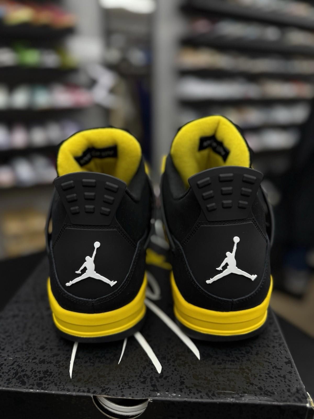 Jordan Brand Size 13 - Nike Air Jordan 4 Retro Thunder Yellow Black 2023 Size US 13 / EU 46 - 7 Thumbnail