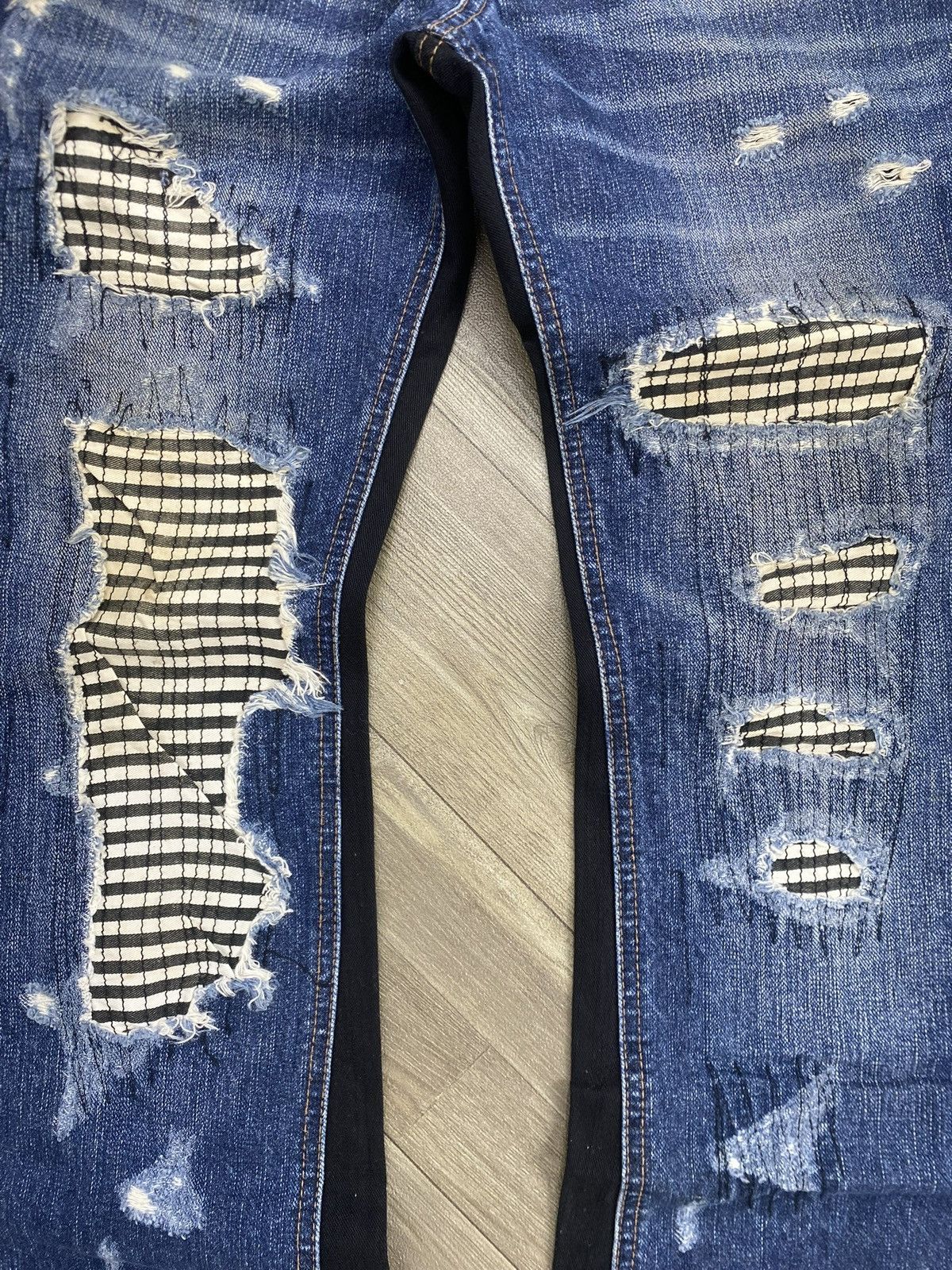 Japanese Brand 🇯🇵2000s Algonquins Distressed Punk Lgb Style Y2K Flared Jeans Size US 28 / EU 44 - 3 Thumbnail