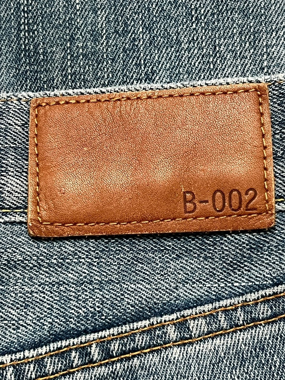 Uniqlo Bootcut Vintage Uniqlo B-002 Japan - Faded Wash Jeans Size US 32 / EU 48 - 11 Thumbnail