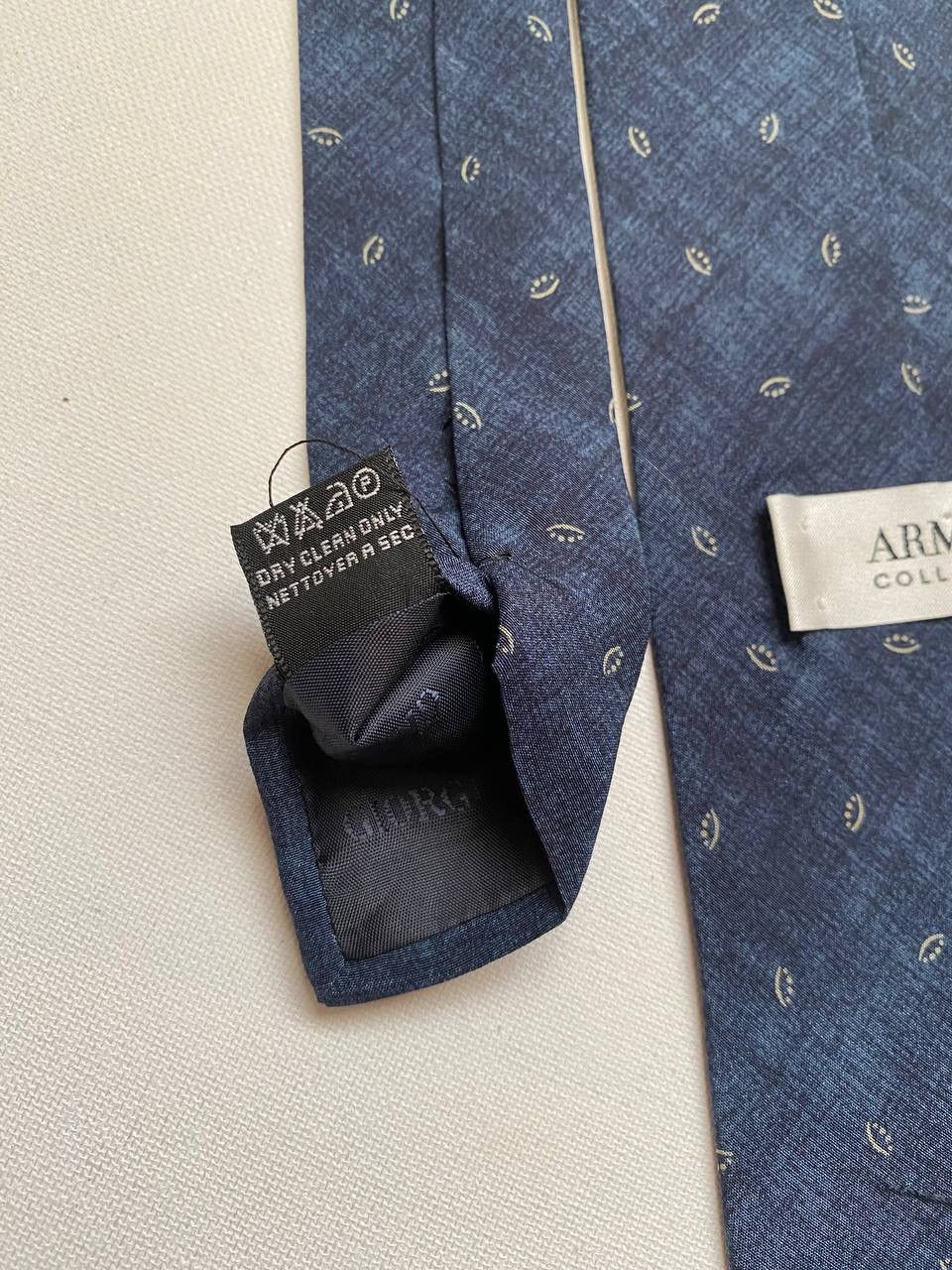 Armani Collezioni Giorgio Armani Collezioni Logo Blue Italy Silk Mens Tie Size ONE SIZE - 3 Thumbnail