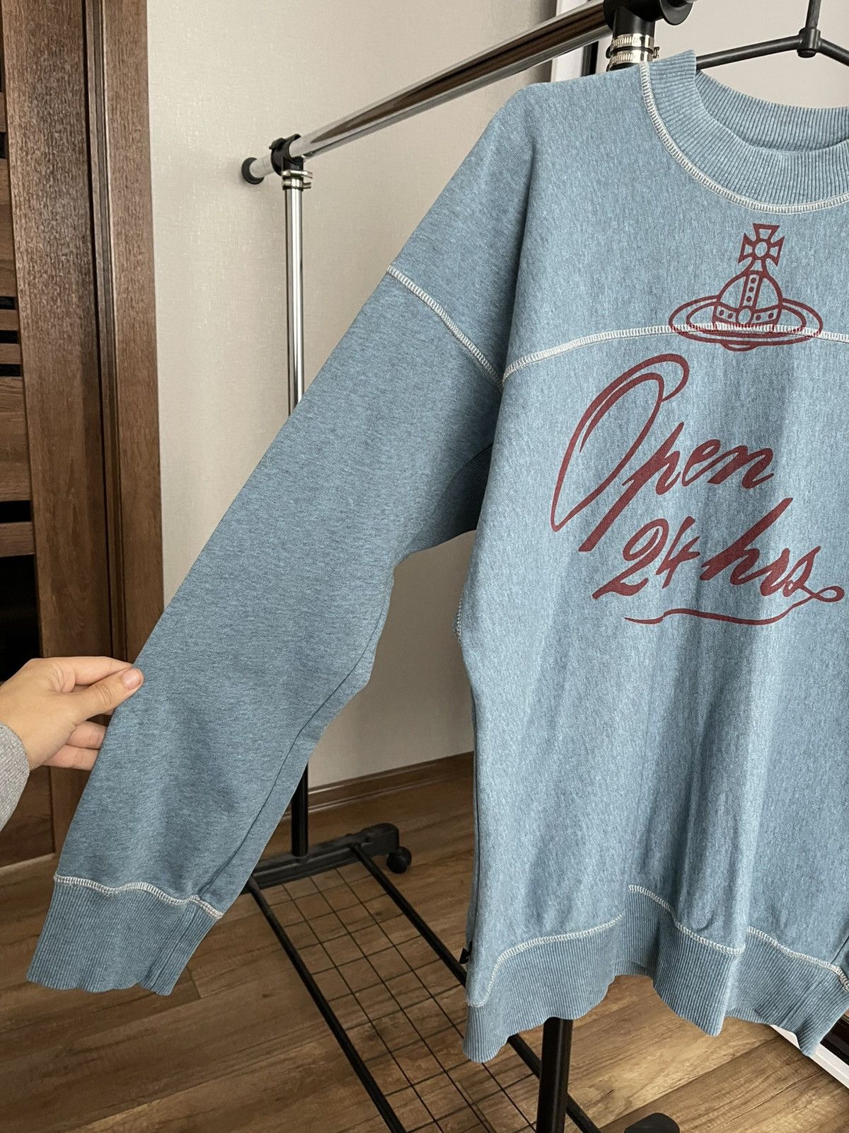 Vivienne Westwood Vivienne Westwood Square Sweatshirt Open 24 Hours Crewneck Size US S / EU 44-46 / 1 - 6 Thumbnail