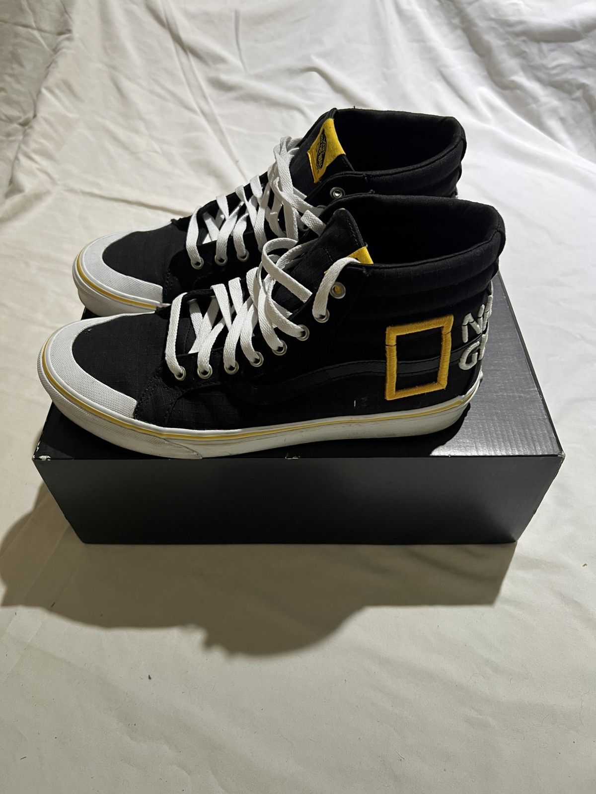Vans Vans National Geographic Sk8-Hi Reissue 13 Size US 11 / EU 44 - 3 Thumbnail