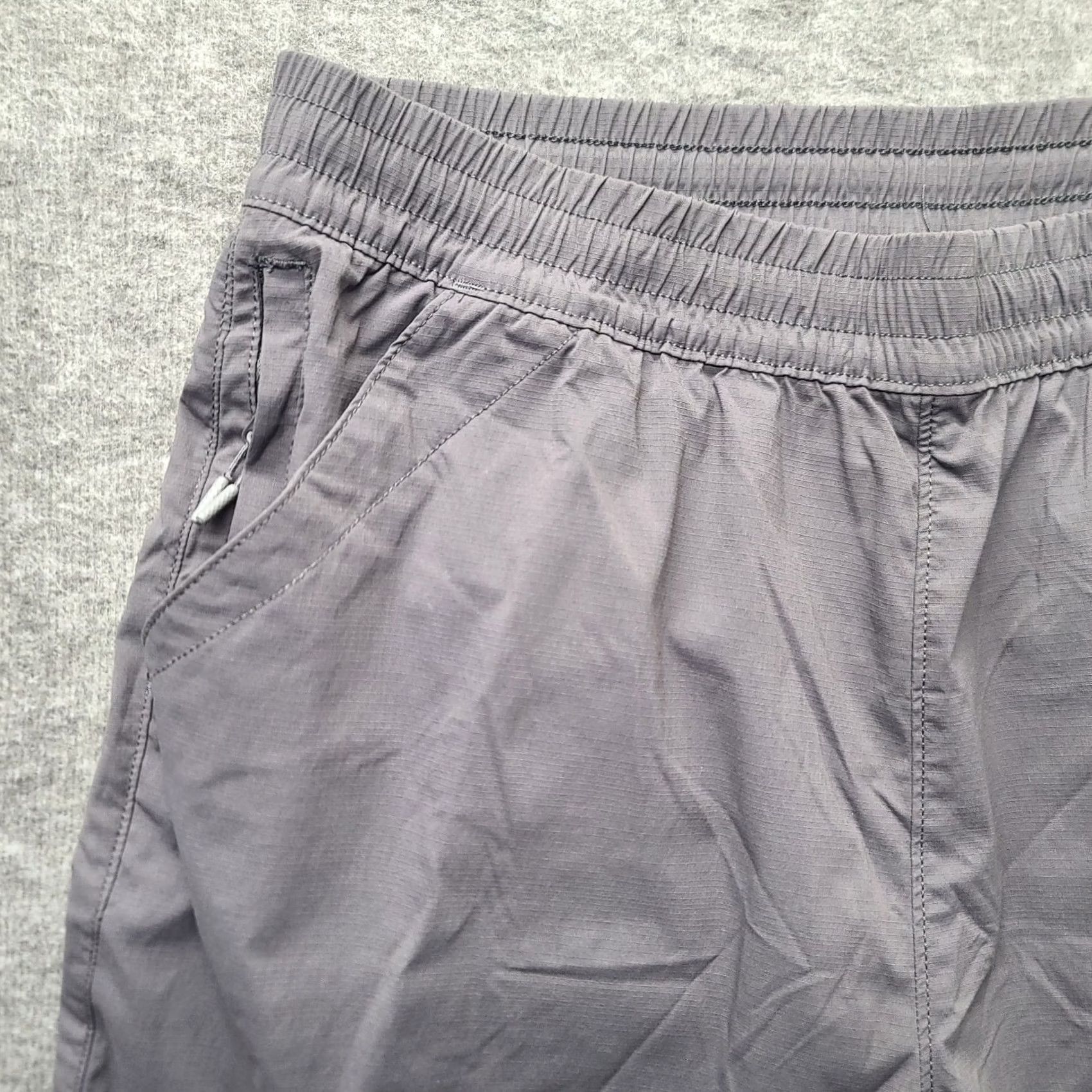 Vintage Duluth AKHG Shorts Womens 12 Regular High Rise Outdoor Stretch Chino Gray Nylon Spandex Moisture Wicking Pockets Slim/Regular Fit Size 34" / US 12 / IT 48 - 7 Thumbnail
