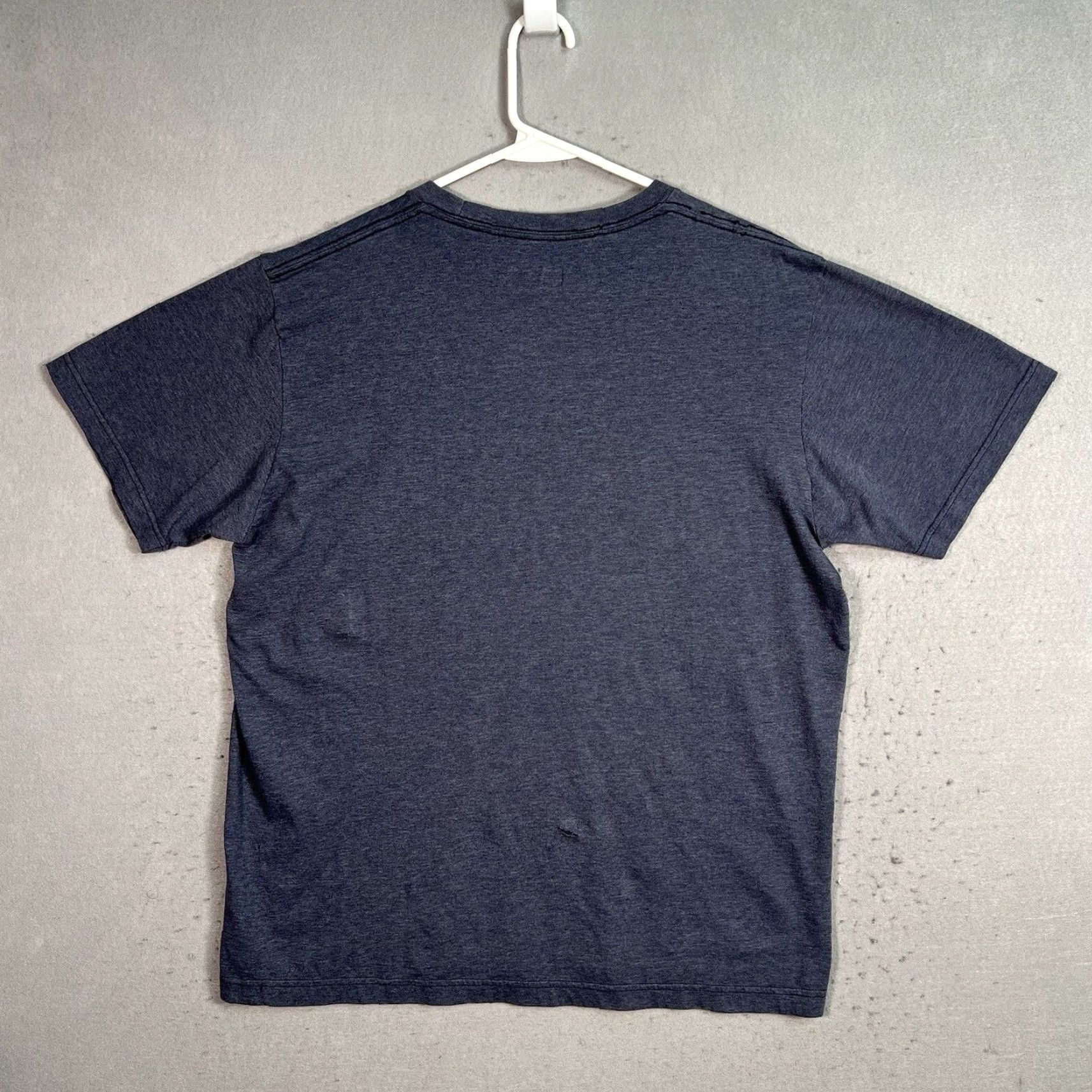 NFL VINTAGE NFL Team Apparel Tennessee Titans T Shirt Adult Large Blue Mens Size US L / EU 52-54 / 3 - 7 Thumbnail