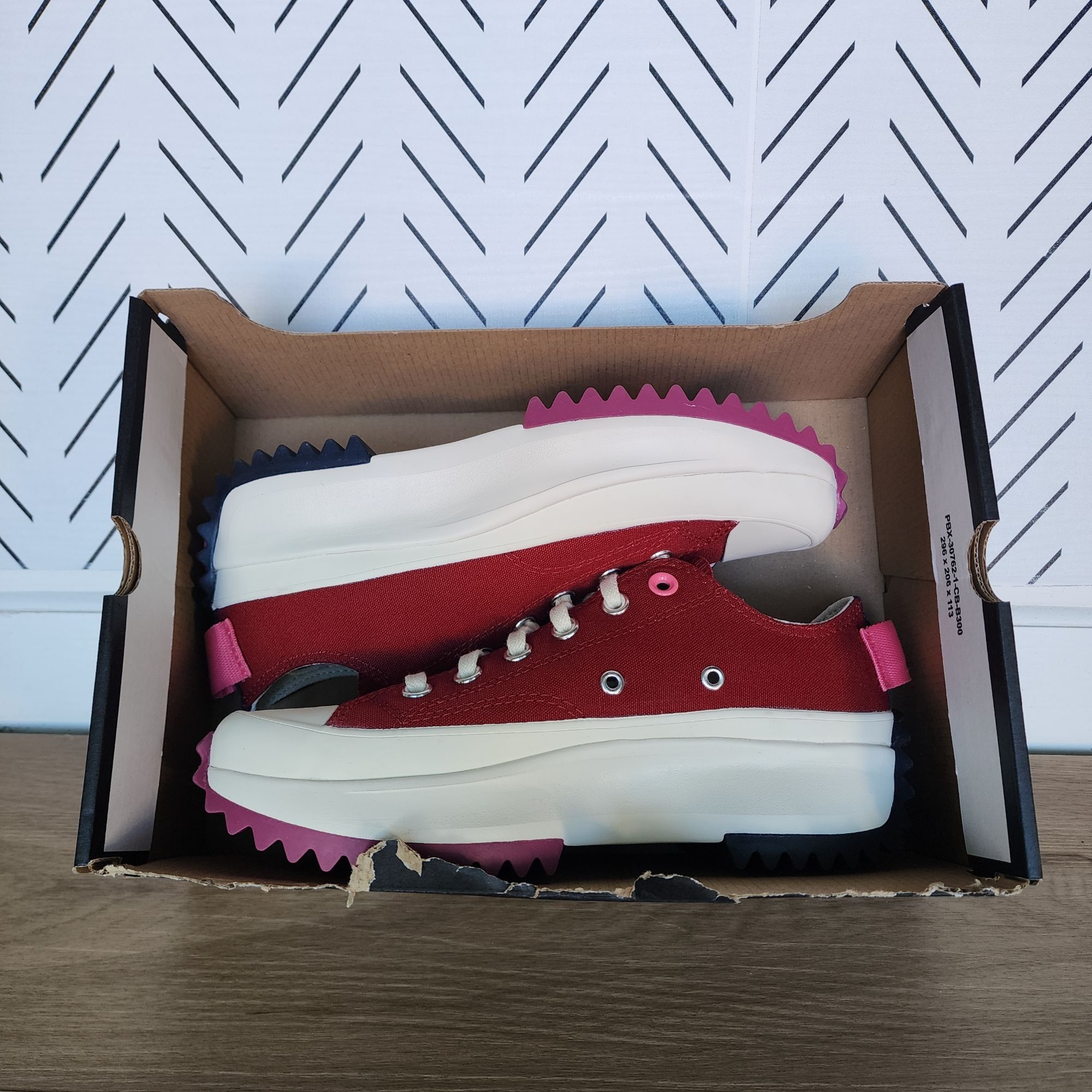 Converse ❤️Converse Run Star Hike Ox Low Platform Sz 7.5 Womens Shoes Size US 7.5 / IT 37.5 - 7 Thumbnail