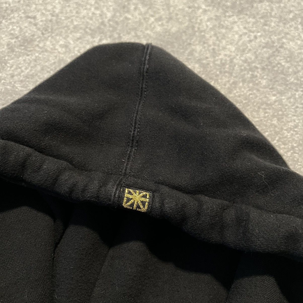The Seventh Letter Vintage 2000s The Seventh Letter Graffiti Logo Zip Up Hoodie Size US S / EU 44-46 / 1 - 5 Thumbnail