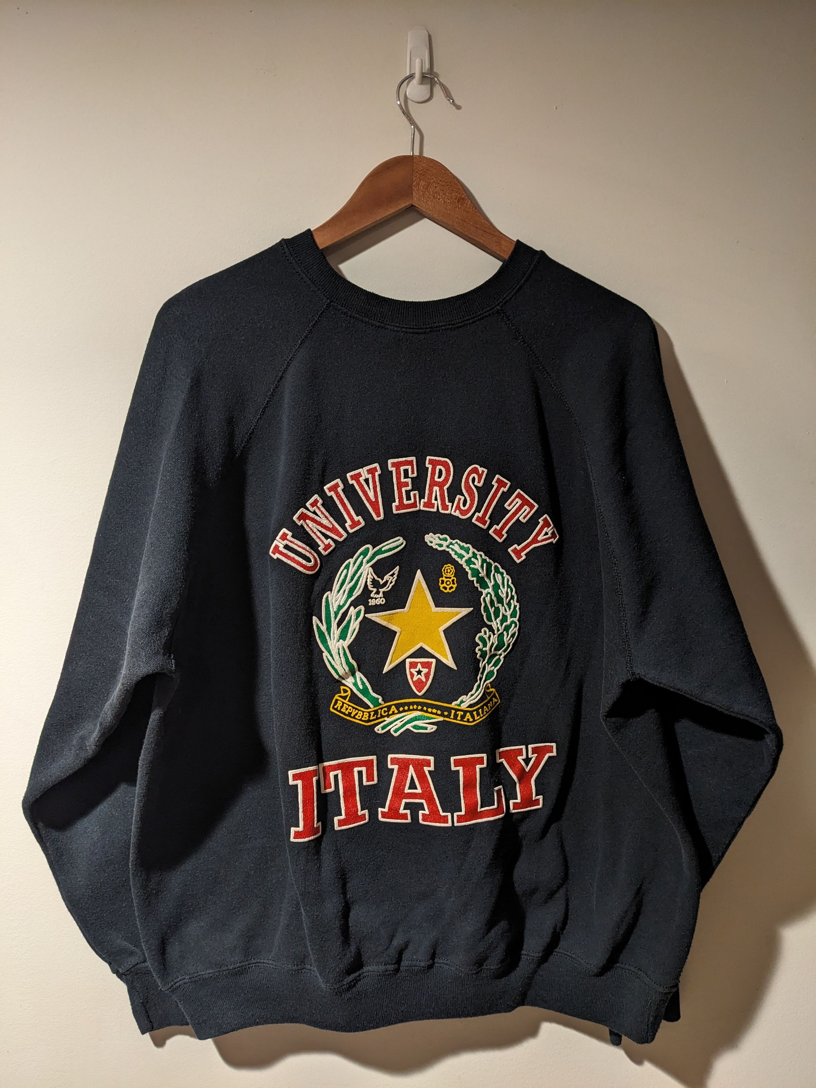Vintage Vintage 90s University of Italy Puff Print Sweatshirt Size US XL / EU 56 / 4 - 1 Thumbnail