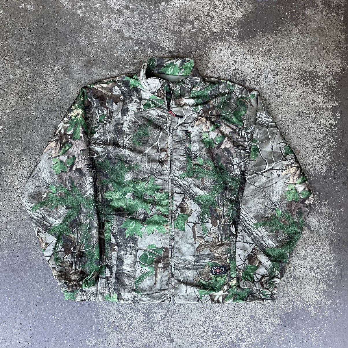 Camo Y2K REALTREE TREE CAMO 10X ESSENTIAL LIGHT JACKET | Grailed