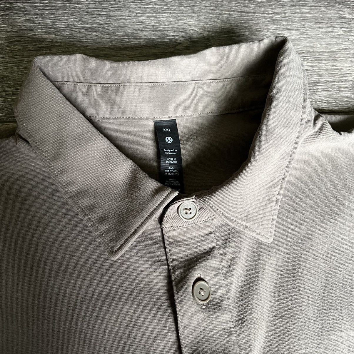 Lululemon Vintage Lululemon Relaxed Fit Button Down Camp S/S Shirt Men Size US XXL / EU 58 / 5 - 4 Thumbnail