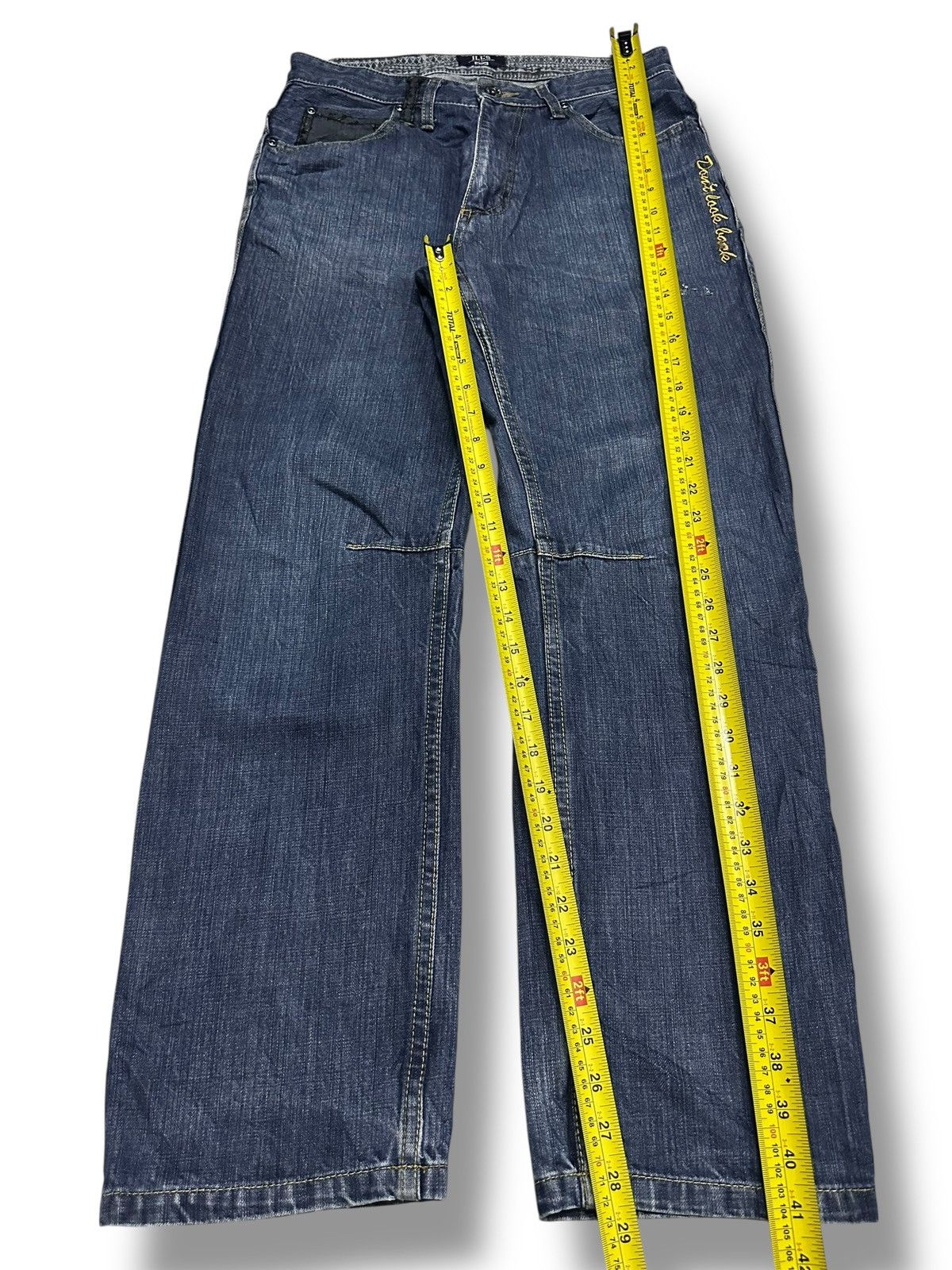 Other ill's Vintage Jeans Embroidered Baggy Loose Style Faded Wash Size US 31 - 14 Thumbnail