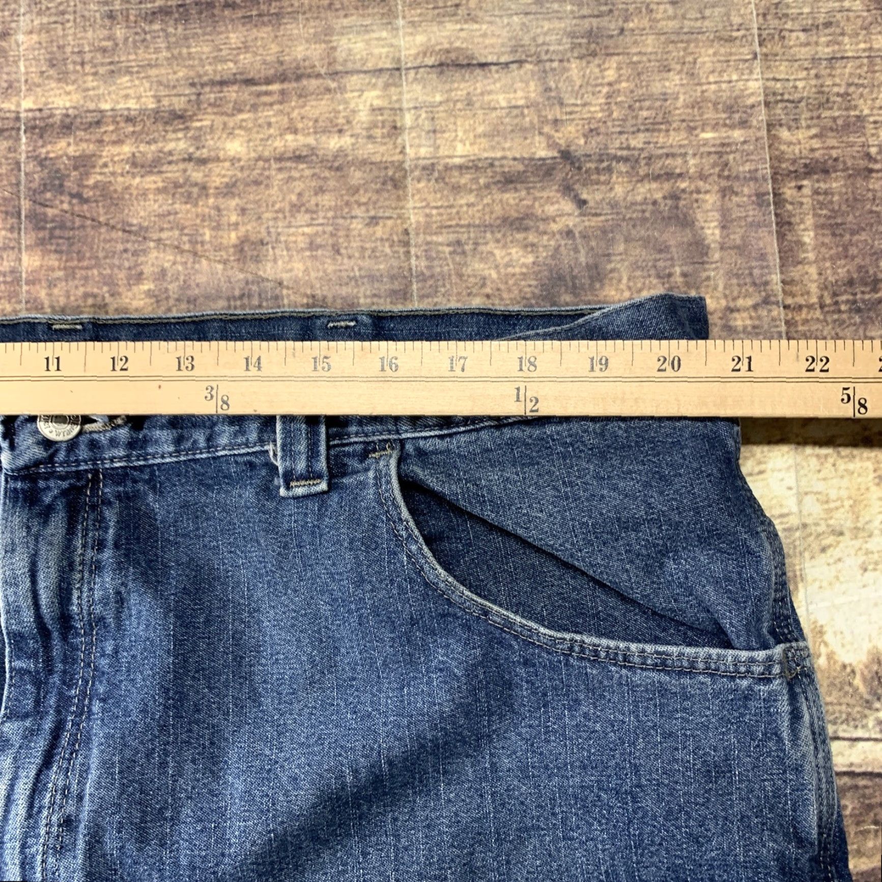 Wrangler VINTAGE Wrangler Carpenter Shorts Blue Jean Mens Size 42 Denim Work Cargo Hero Hammer Size US 42 / EU 58 - 4 Thumbnail